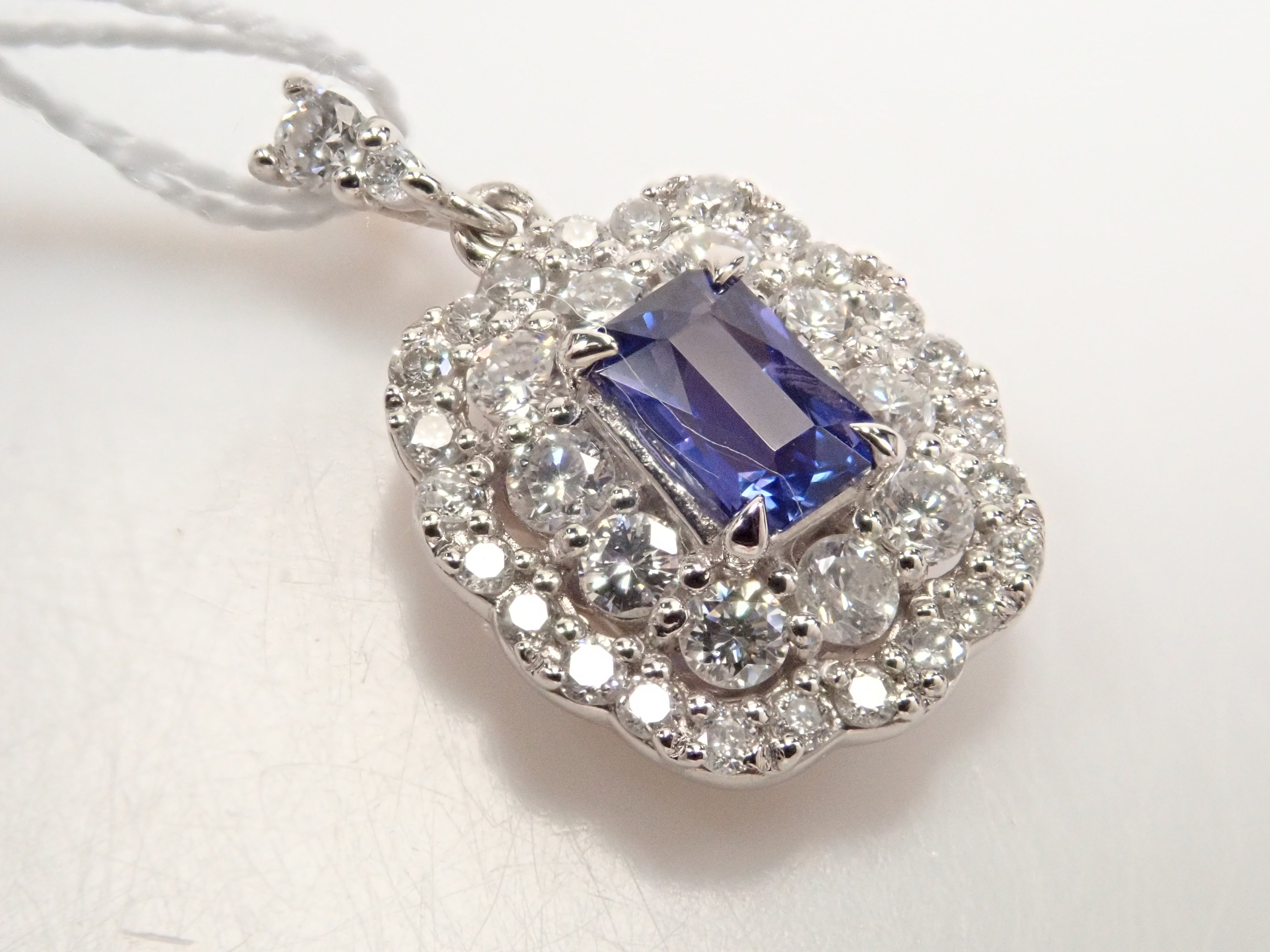 【22602496掲載】Pt950 パープルサファイア 0.247ct ペンダントトップ（ネックレストップ）