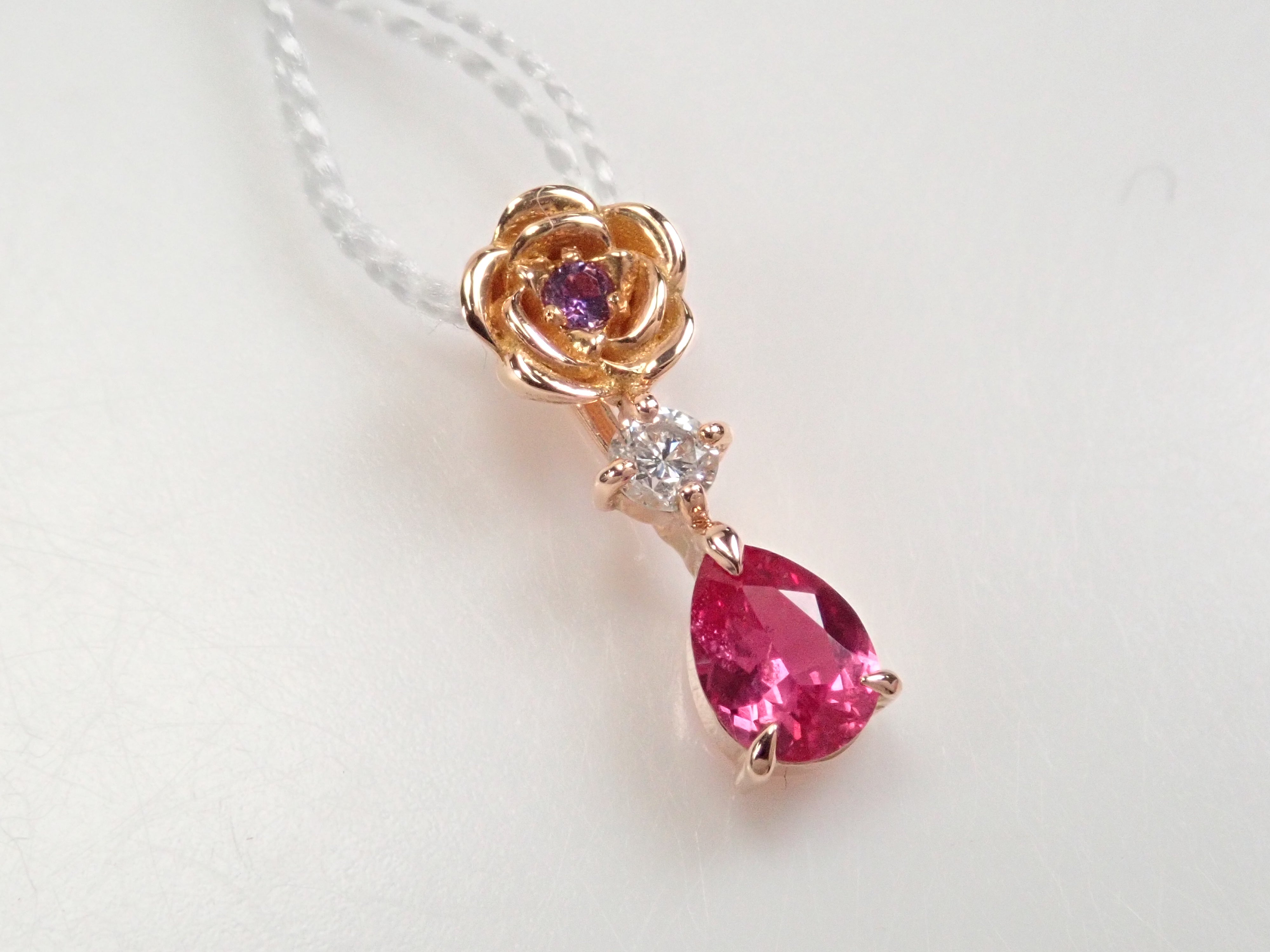 K18PG モザンビーク産ルビー 0.195ct ペンダントトップ（ネックレストップ）