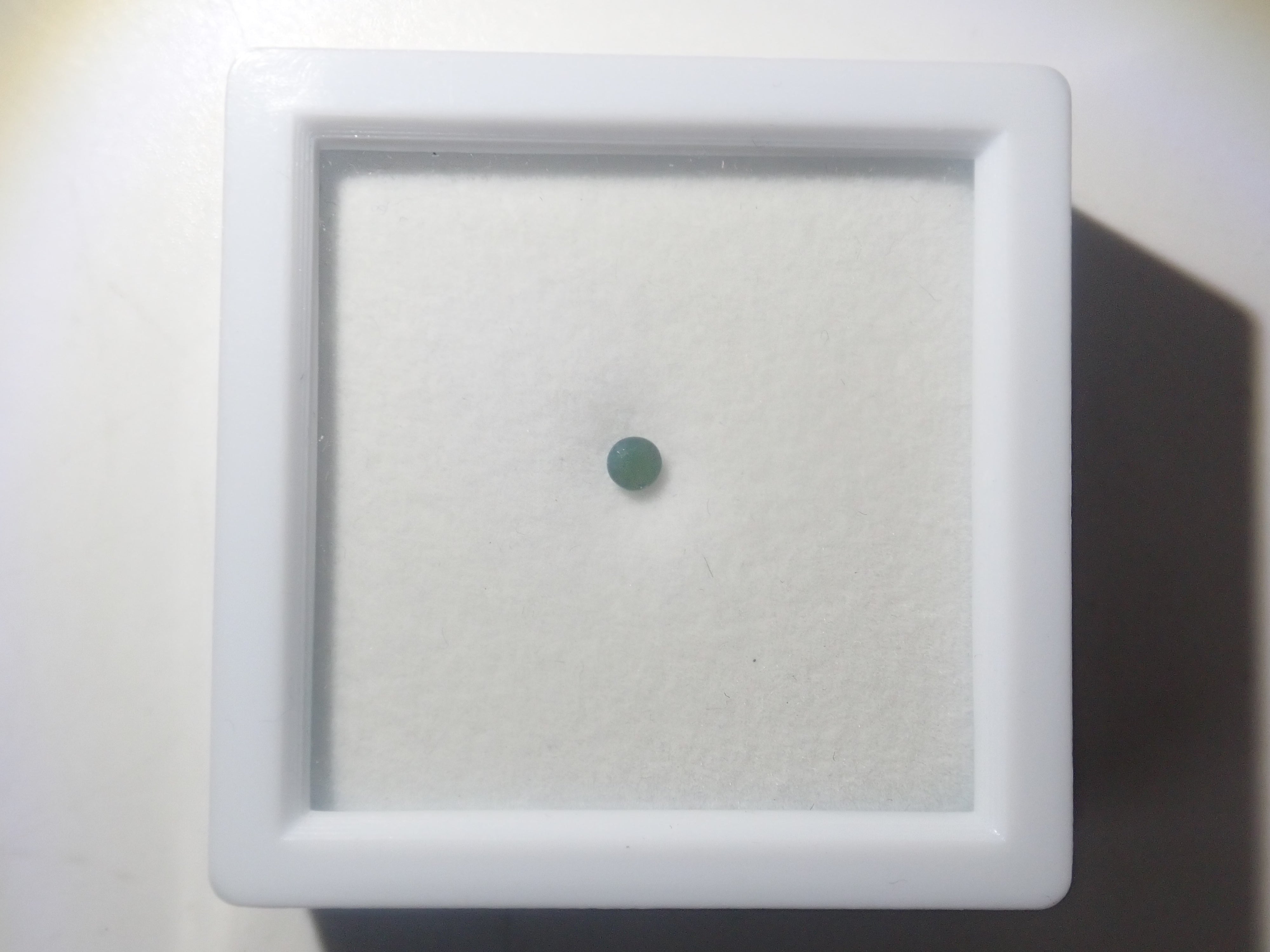 【8/23 22時販売】《限定15石》ブラジル産ユークレース・ヘマチタ産アレキサンドライト・コバルトガーナイト・コスケス産エメラルドなどレアストーンガチャ《複数購入割引有》