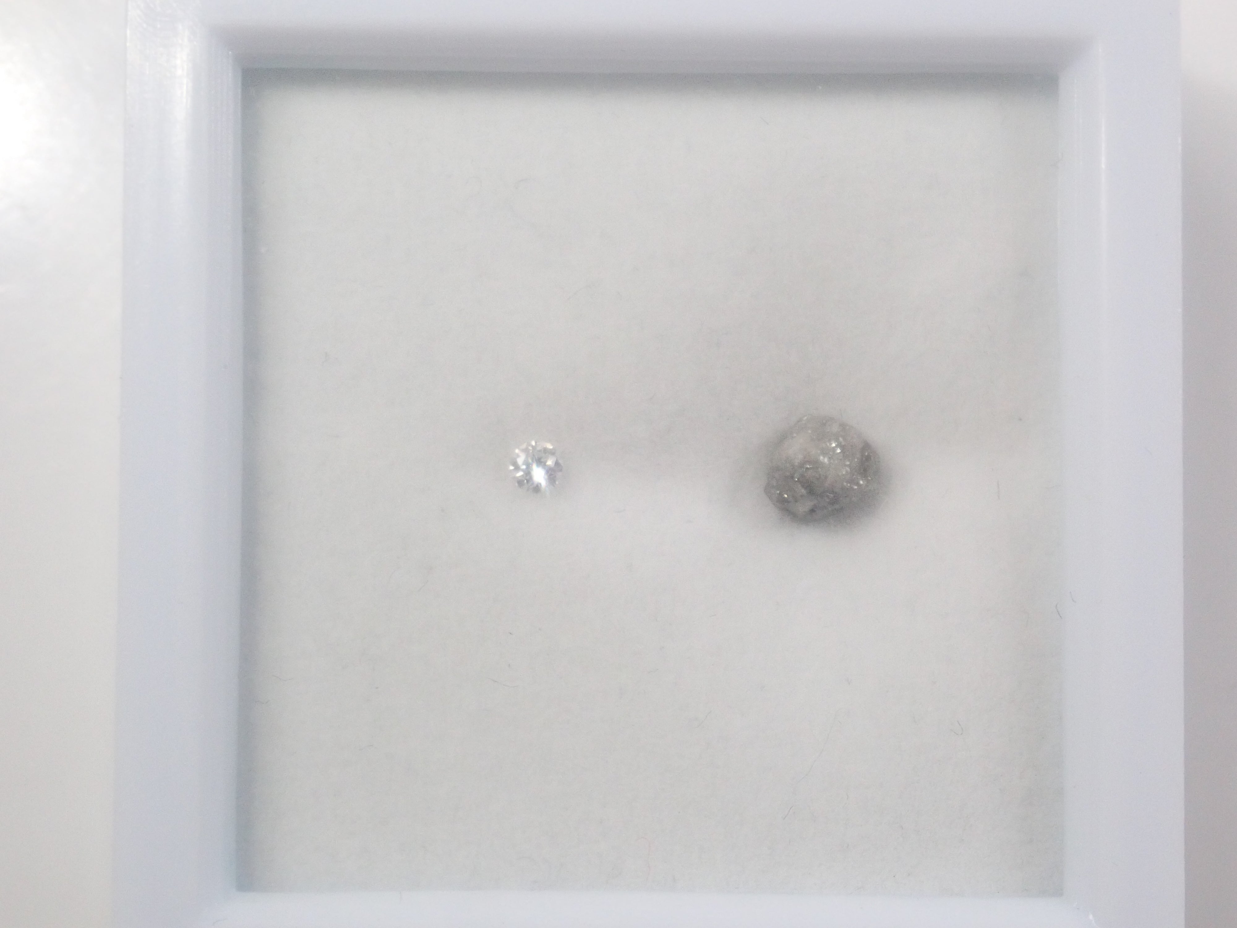 【8/23 22時販売】《限定13セット》0.2ct/VSダイヤモンド含むダイヤ原石＆ルース2石セットのダイヤガチャ《複数購入割引有》