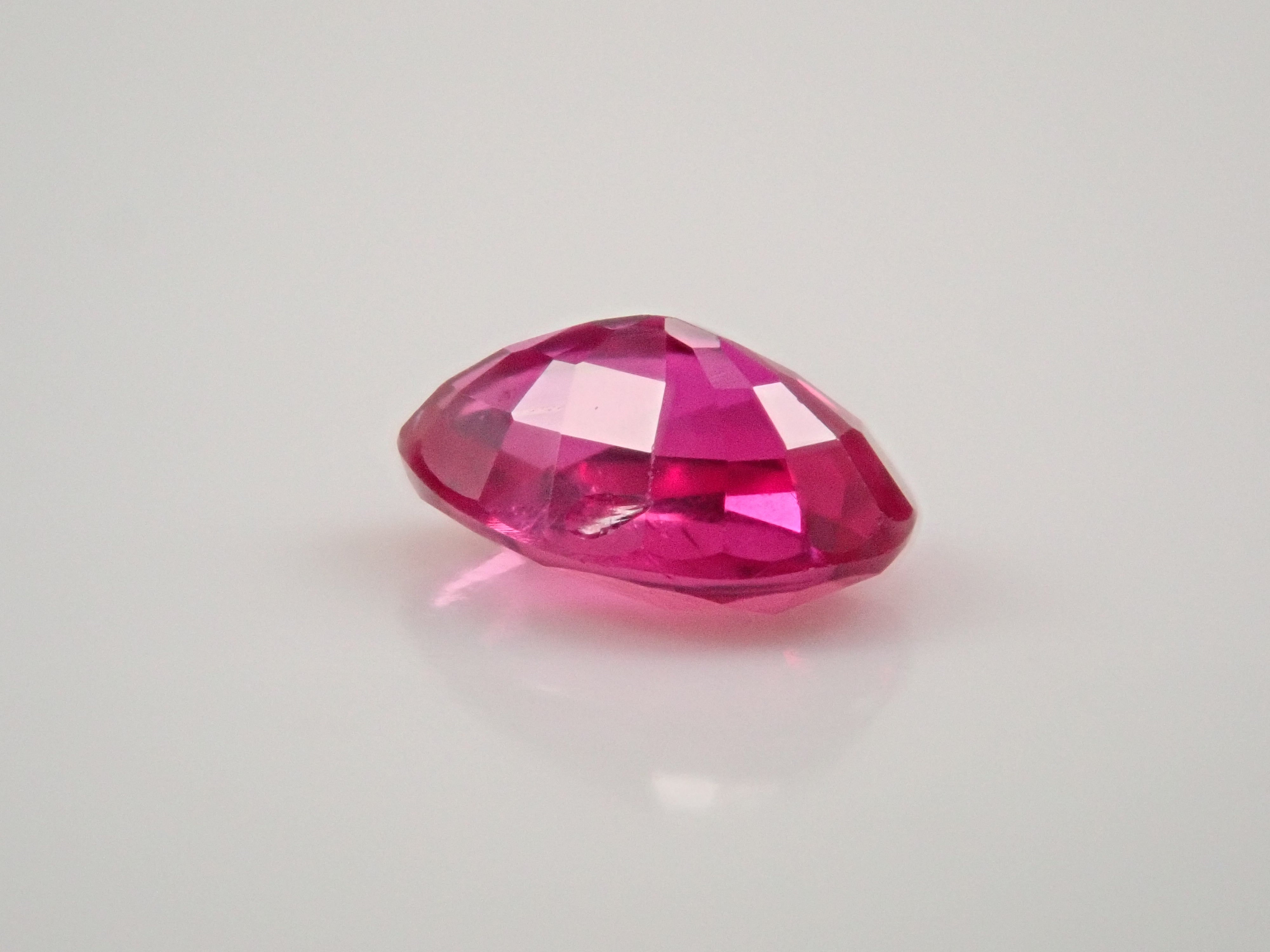 【12553181掲載】ビルマ産非加熱ルビー 0.227ctルース