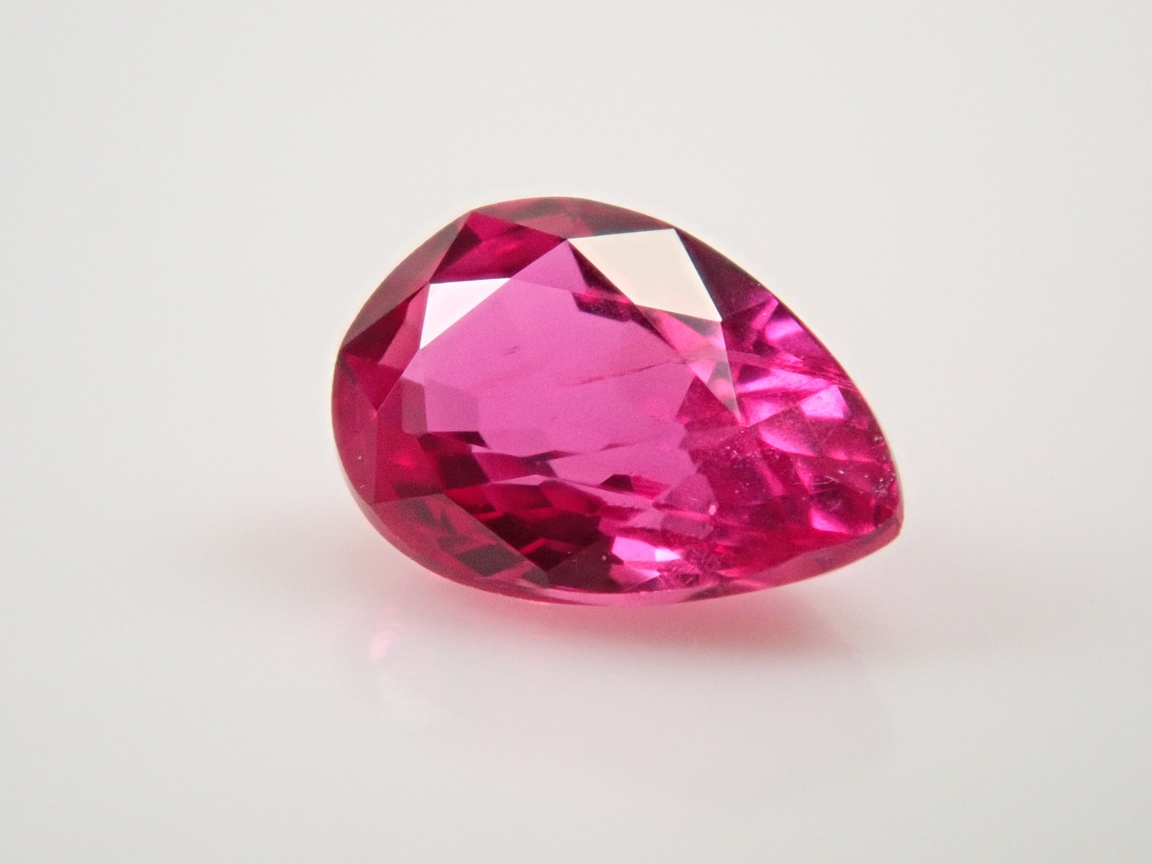 ビルマ産非加熱ルビー 0.227ctルース 日独鑑