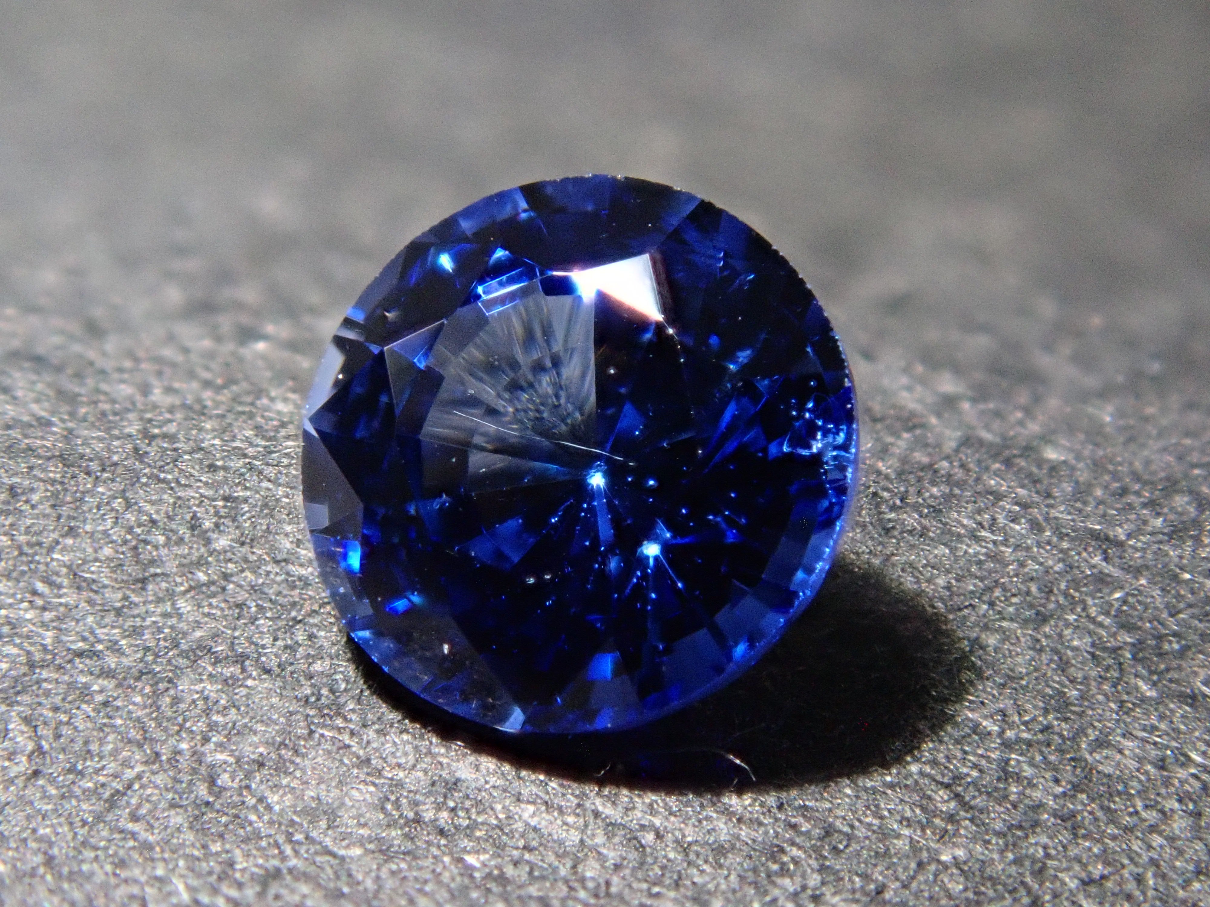コーンフラワーブルーサファイア 0.430ctルース