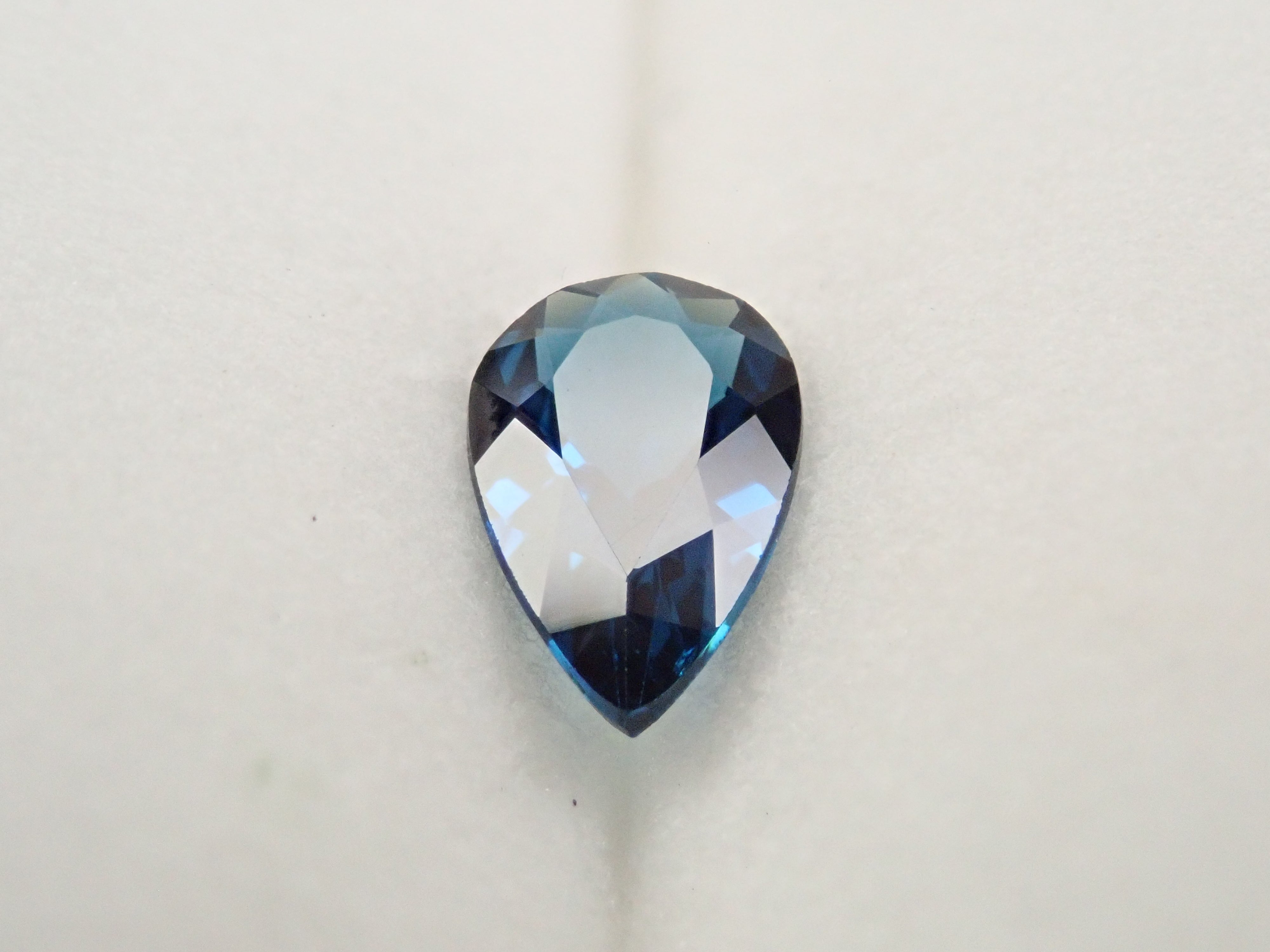 ブラジル産インディゴライトトルマリン 0.421ctルース 鑑別書