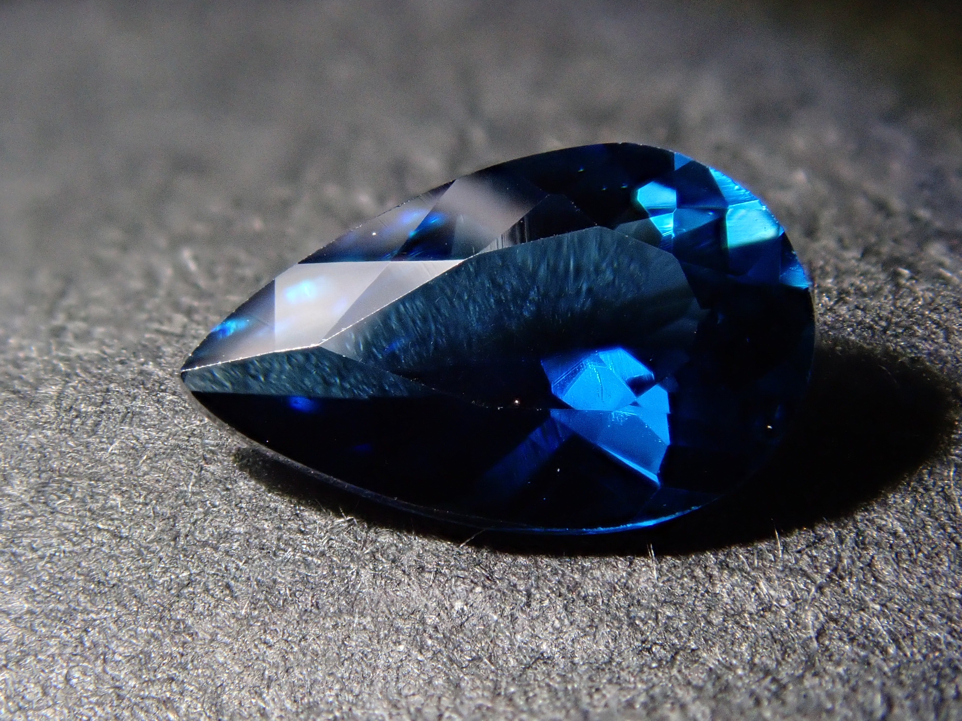 【12558097掲載】ブラジル産インディゴライトトルマリン 0.421ctルース