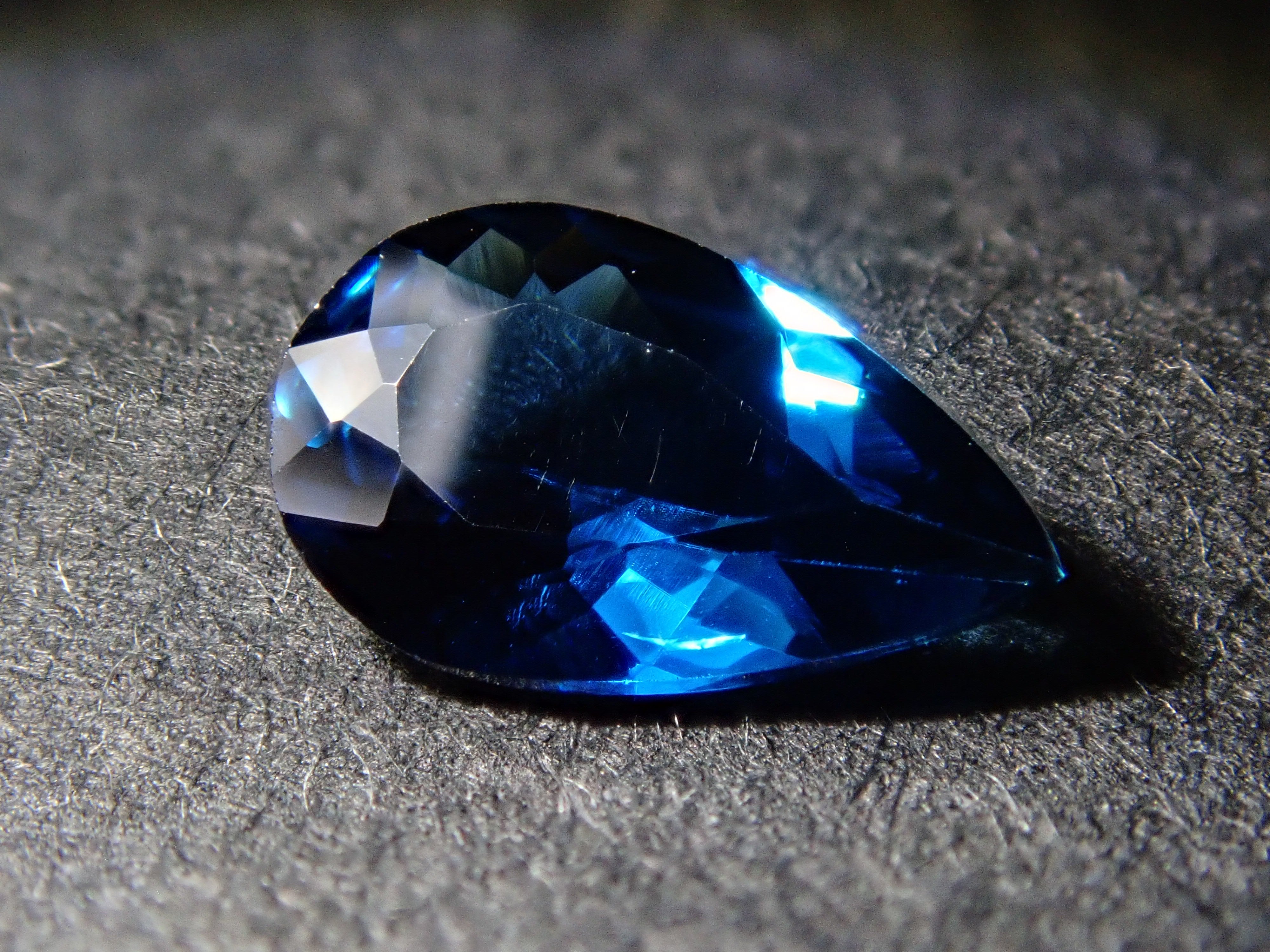 【12558097掲載】ブラジル産インディゴライトトルマリン 0.421ctルース