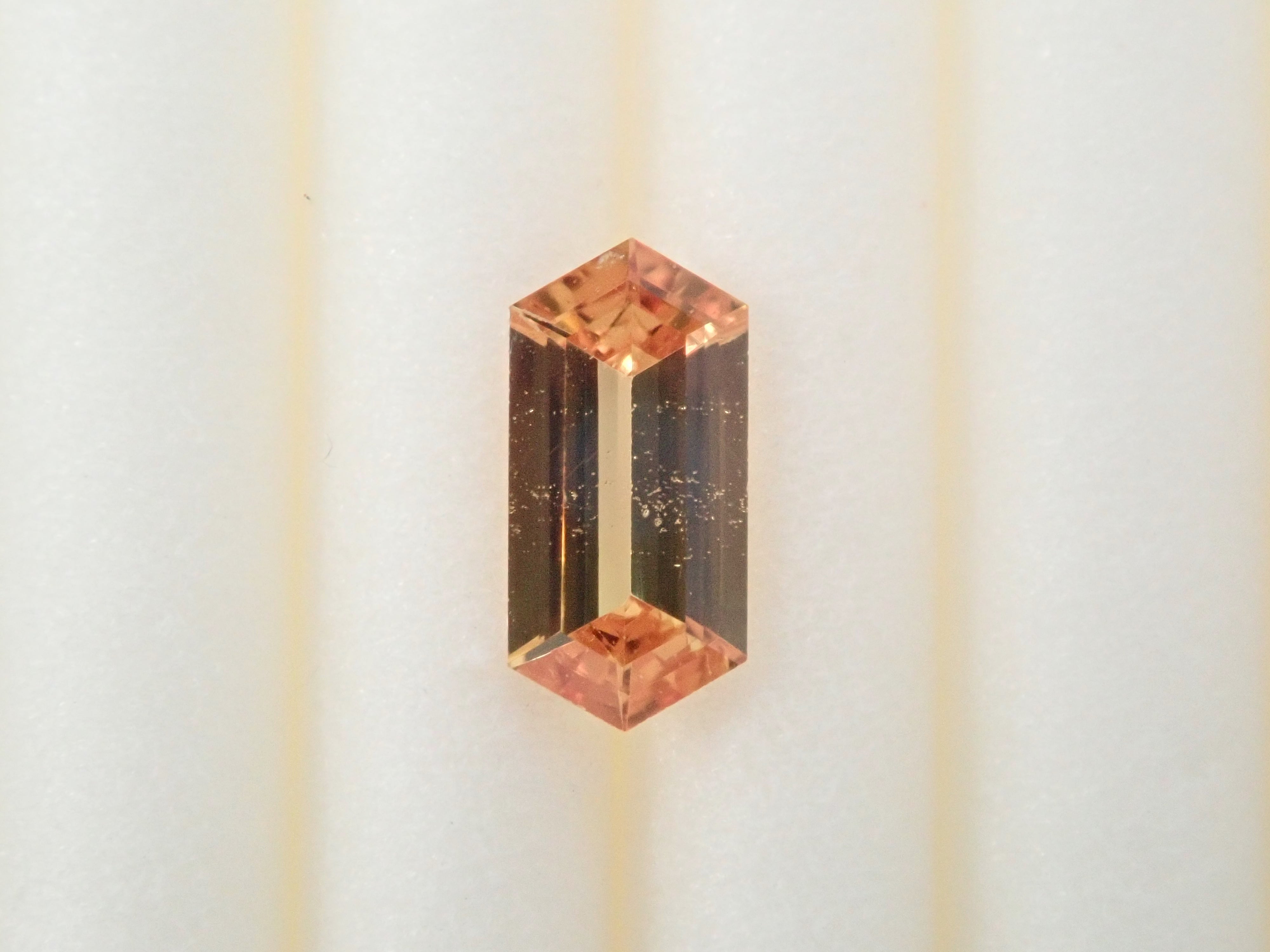 Golden sapphire 0.269ct loose stone