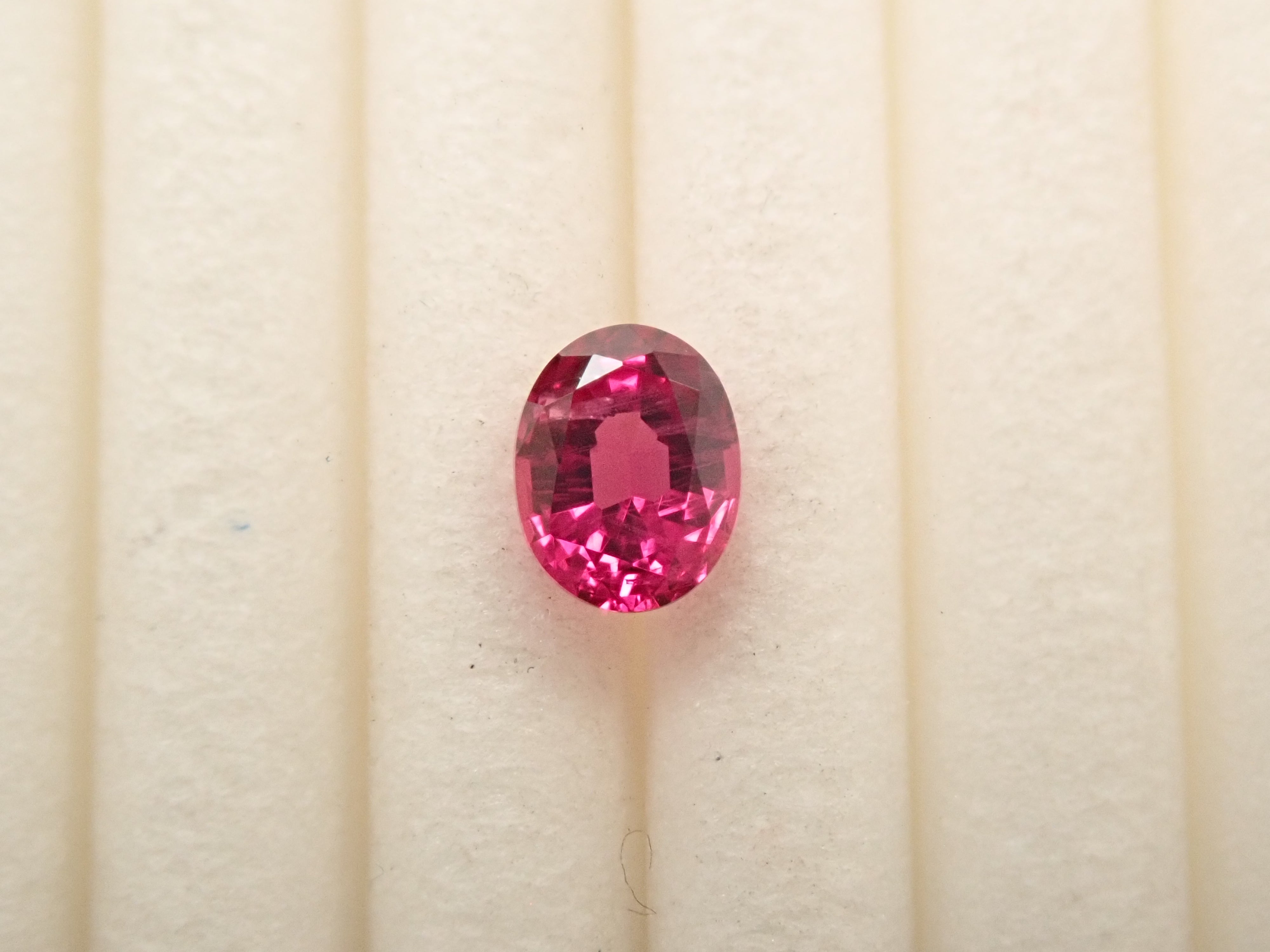 ルビー - 通販｜宝石鑑定士が運営【カラッツSTORE】