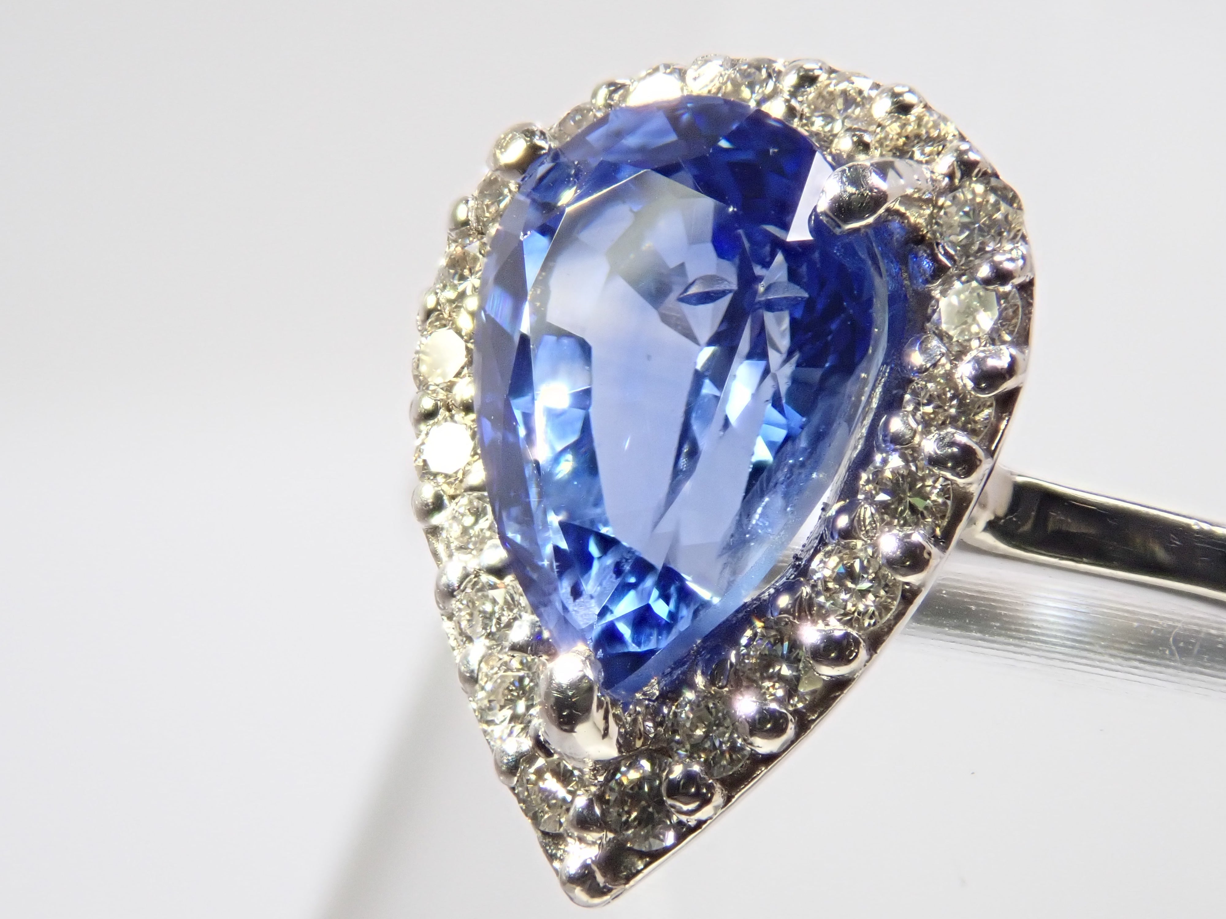 【9/4(金)AM10時〆：抽選販売_11】K18WG スリランカ産ブルーサファイア 1.22ct ダイヤモンド0.14ctリング鑑別書