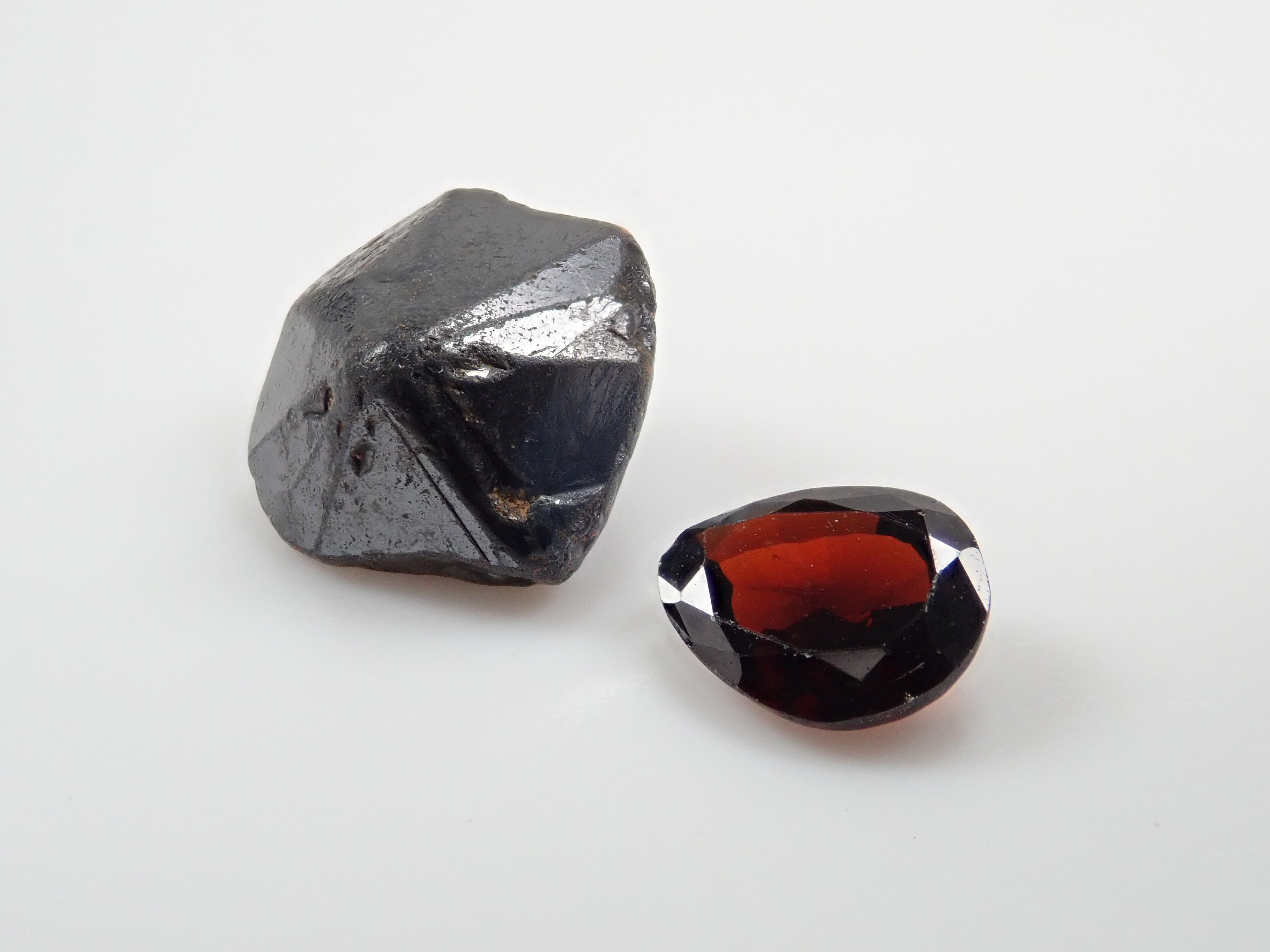 【9/28 22時販売】ルチル2石セット 6.213ct（原石+ルース）