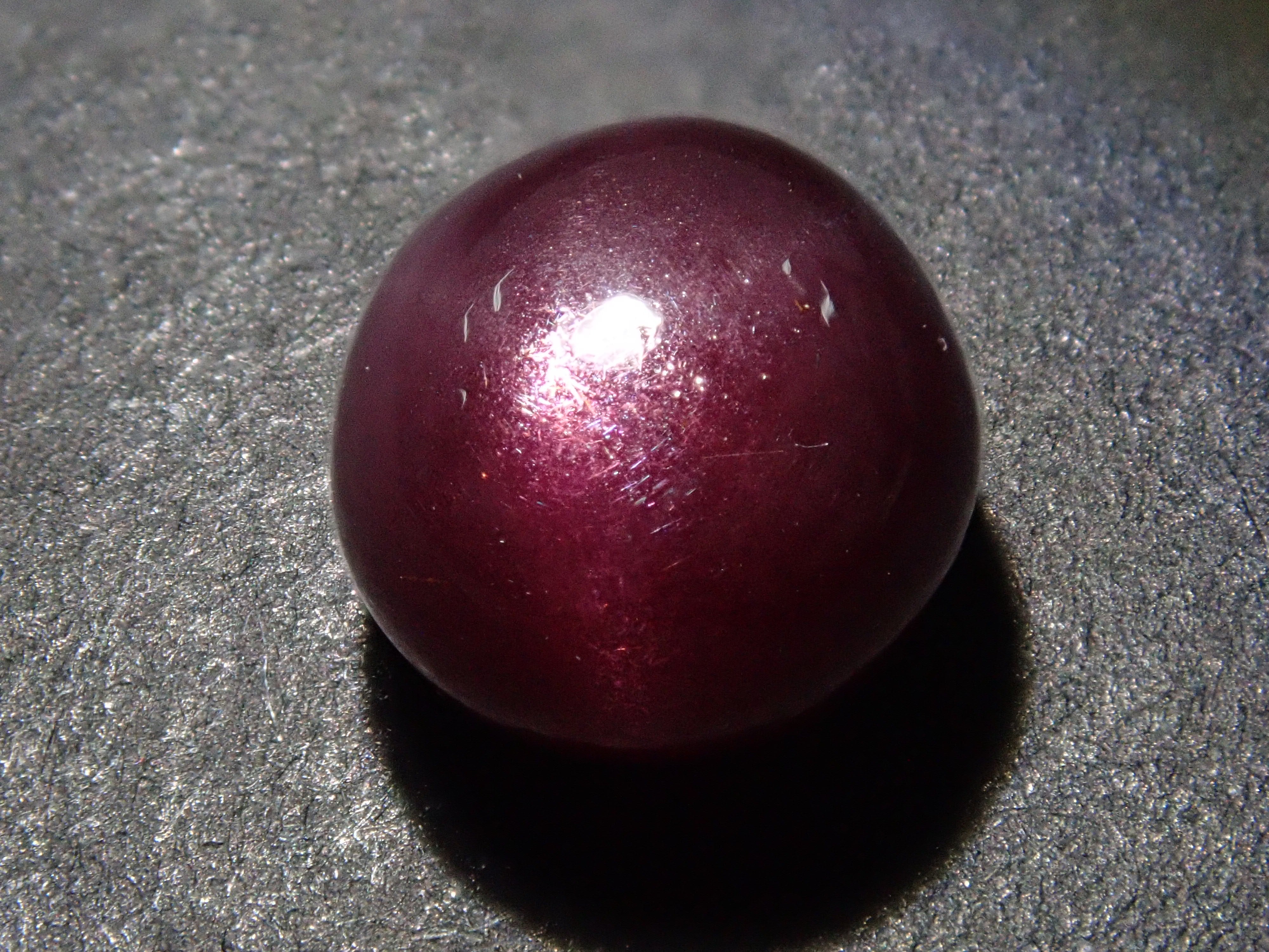 【12545297掲載】スリランカ産マルチスターガーネット 4.209ctルース