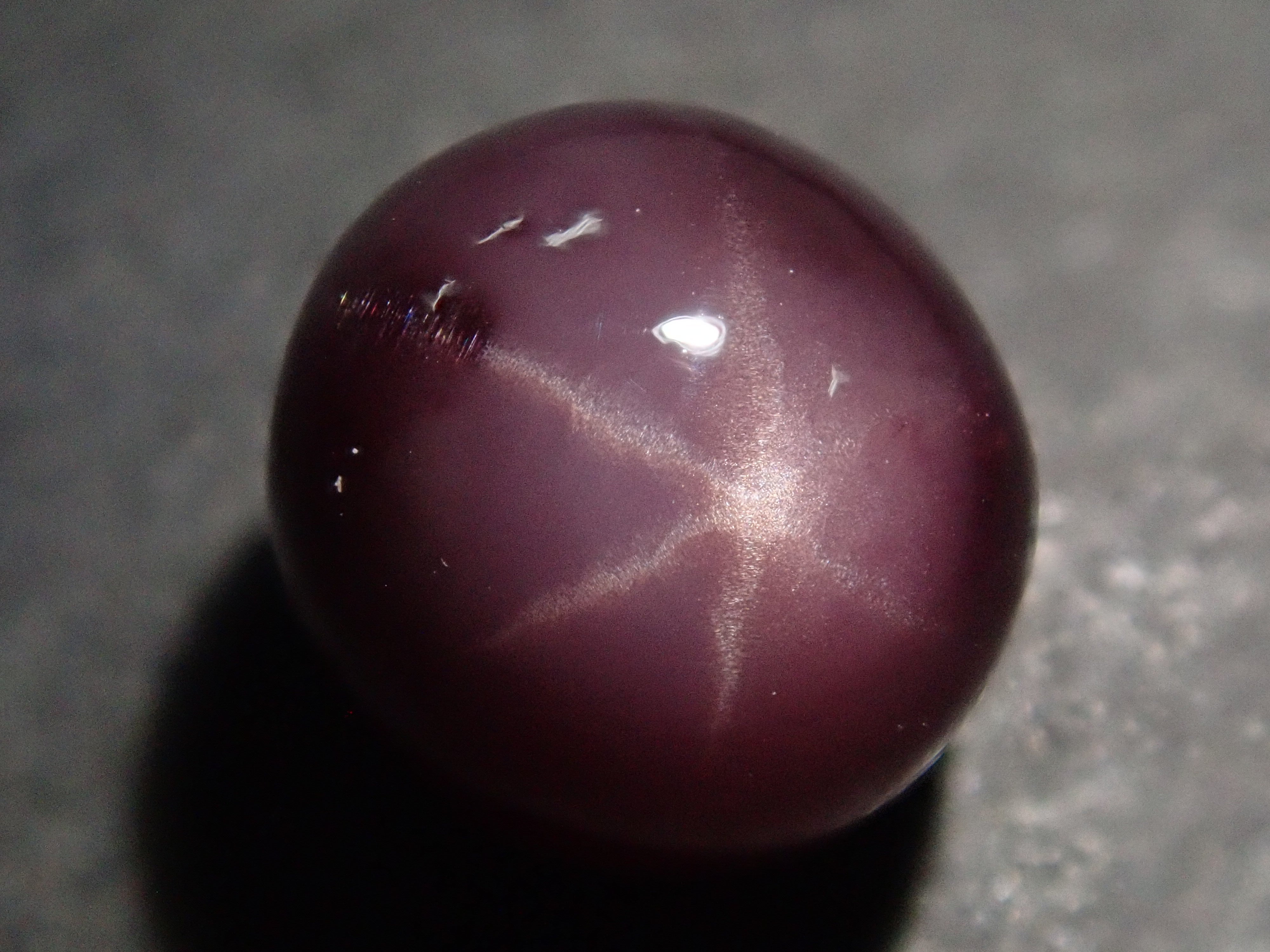 【12545297掲載】スリランカ産マルチスターガーネット 4.209ctルース