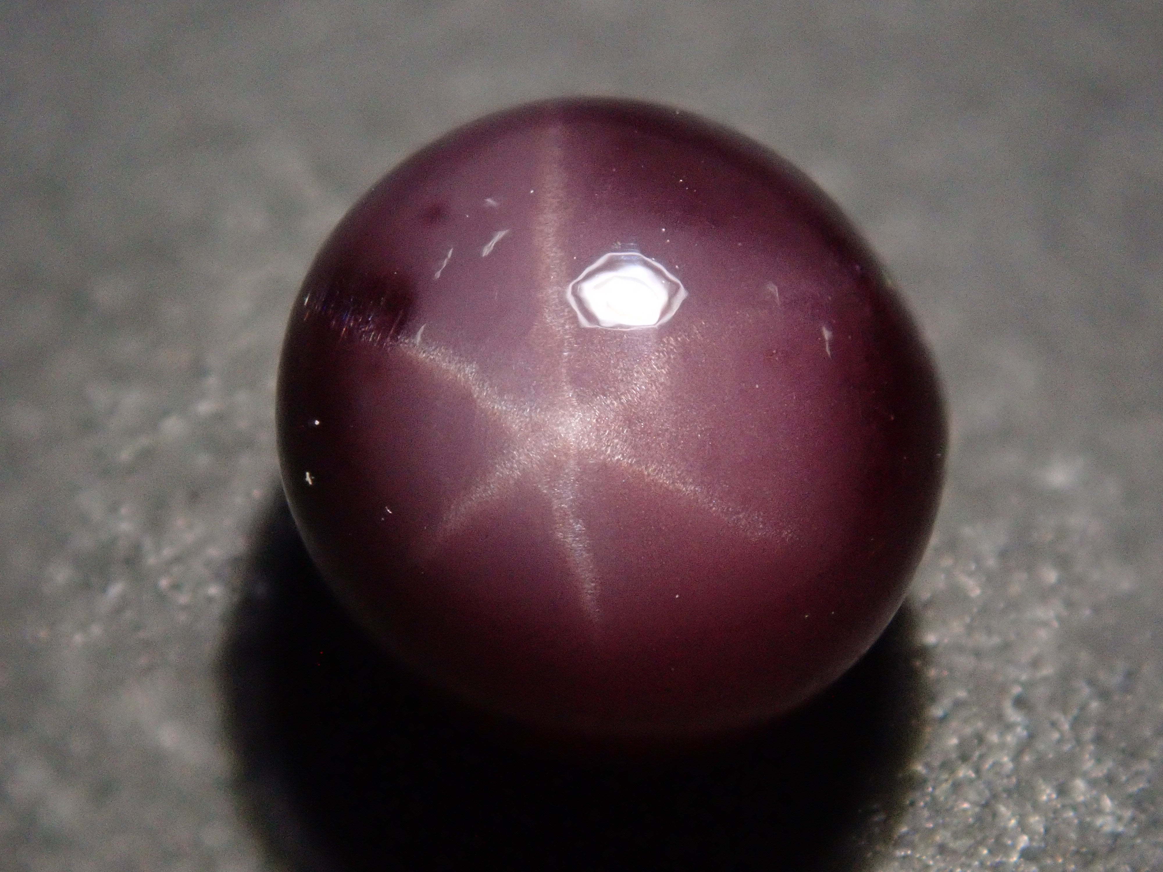 【12545297掲載】スリランカ産マルチスターガーネット 4.209ctルース