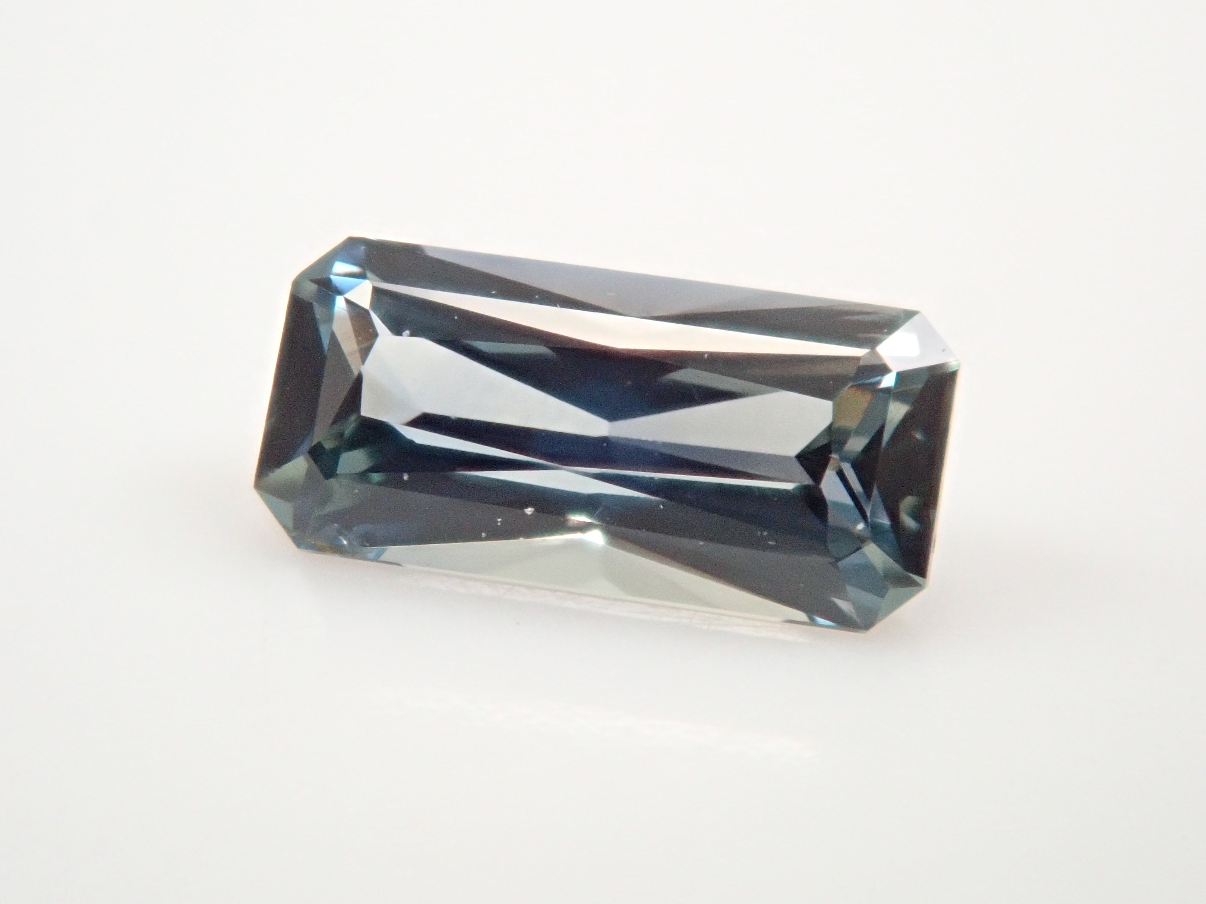 ラウンドブリリアントカット ダイヤモンドリング 0.323CT　12号 ラディアントカットの宝石- 通販｜宝石鑑定士が運営【カラッツSTORE】