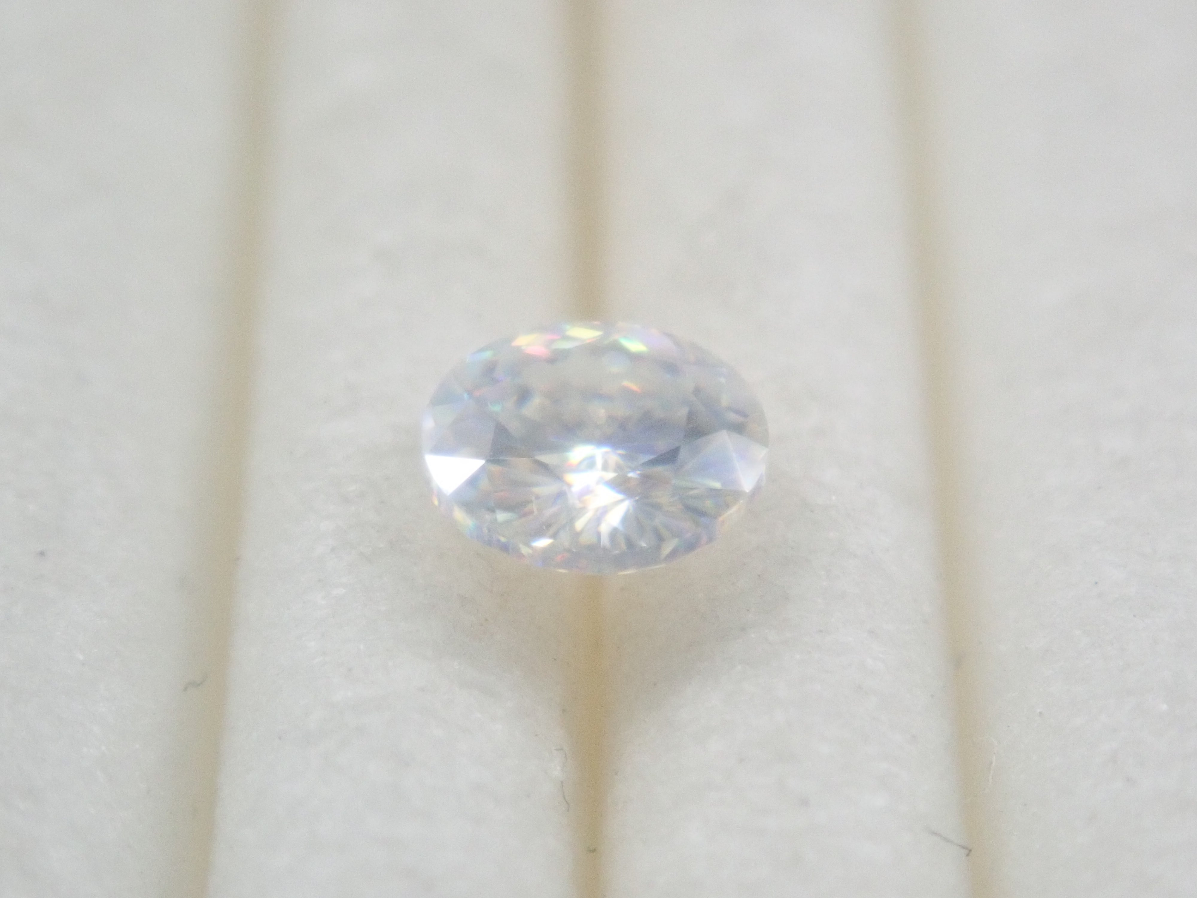 【9/3 22時販売】合成ルチル 3.8mm/0.278ctルース