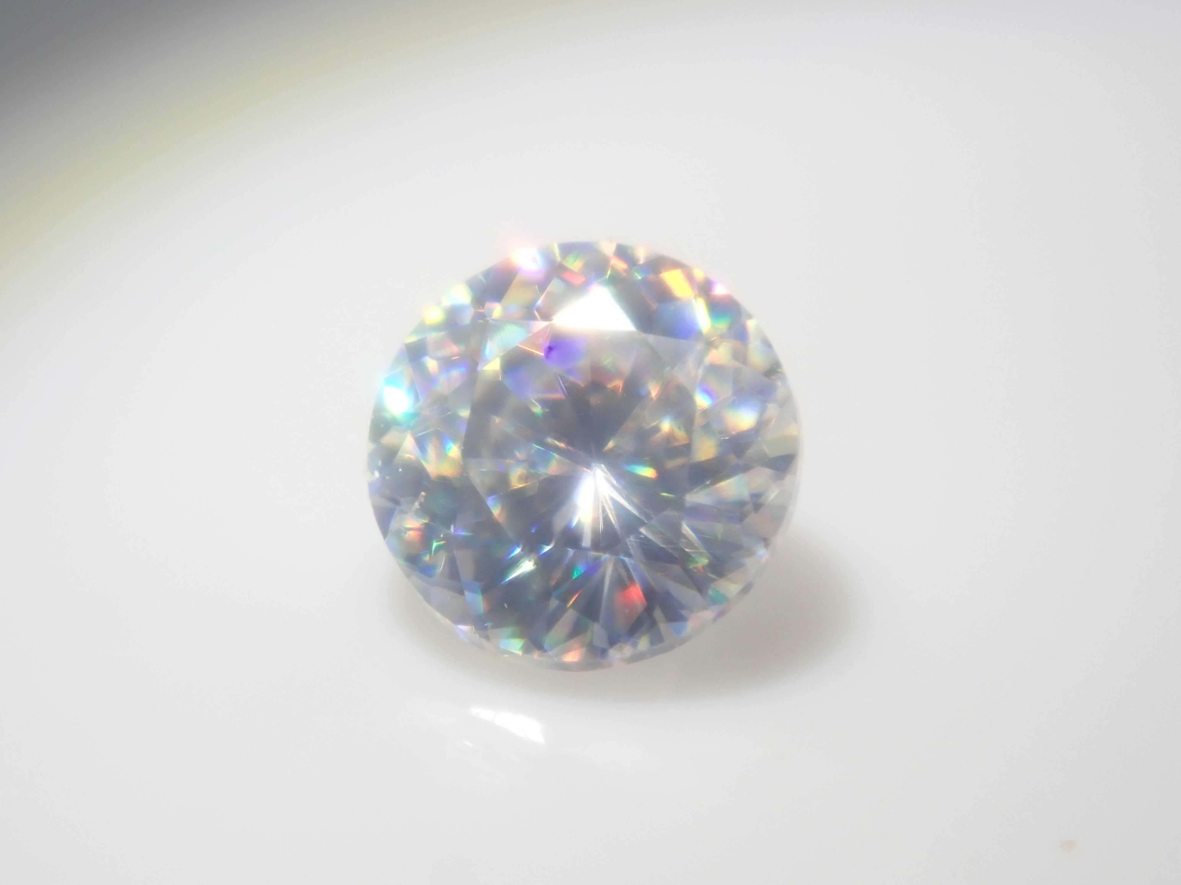 【9/3 22時販売】合成ルチル 3.8mm/0.278ctルース
