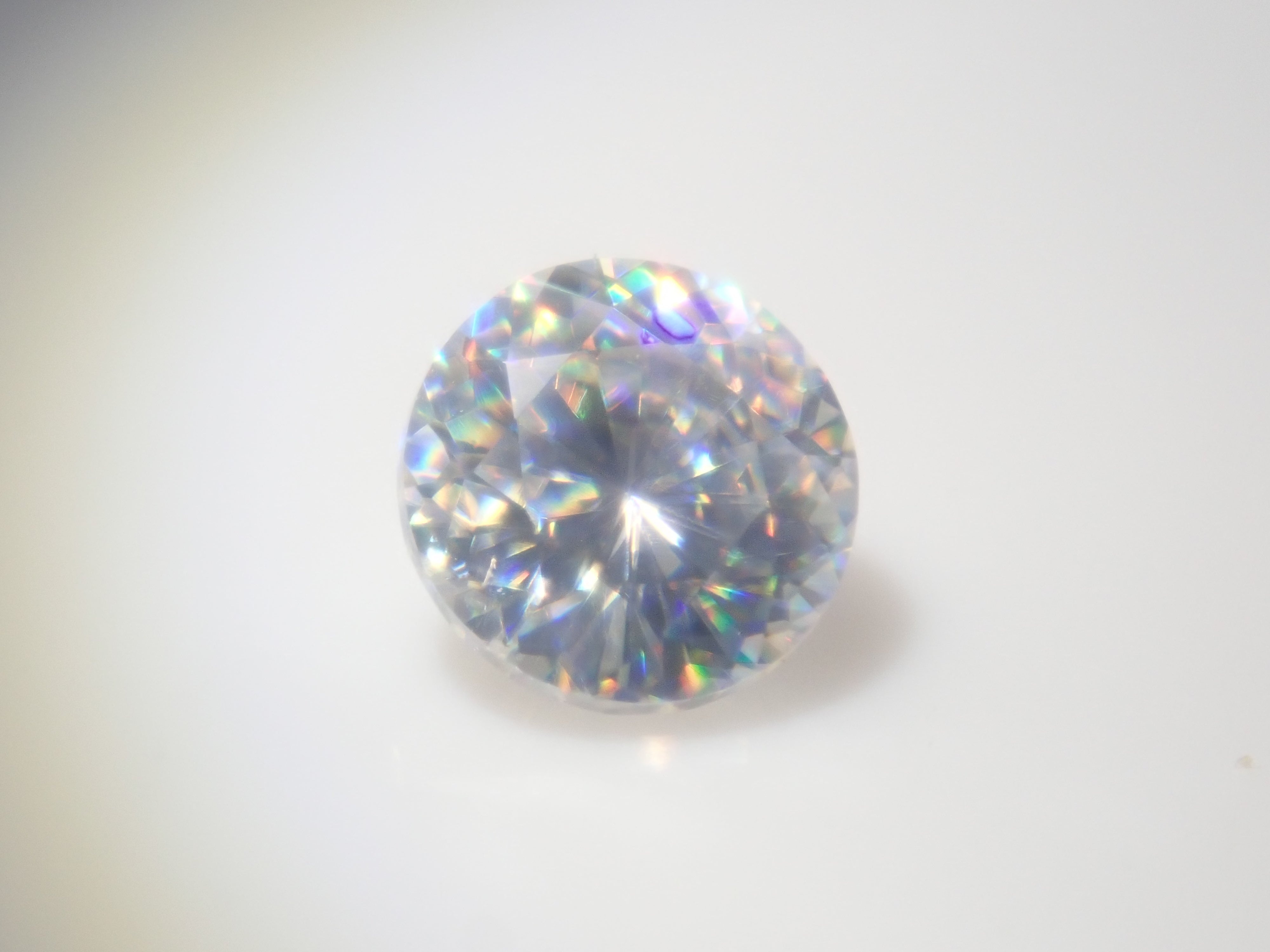 【9/3 22時販売】合成ルチル 3.8mm/0.278ctルース