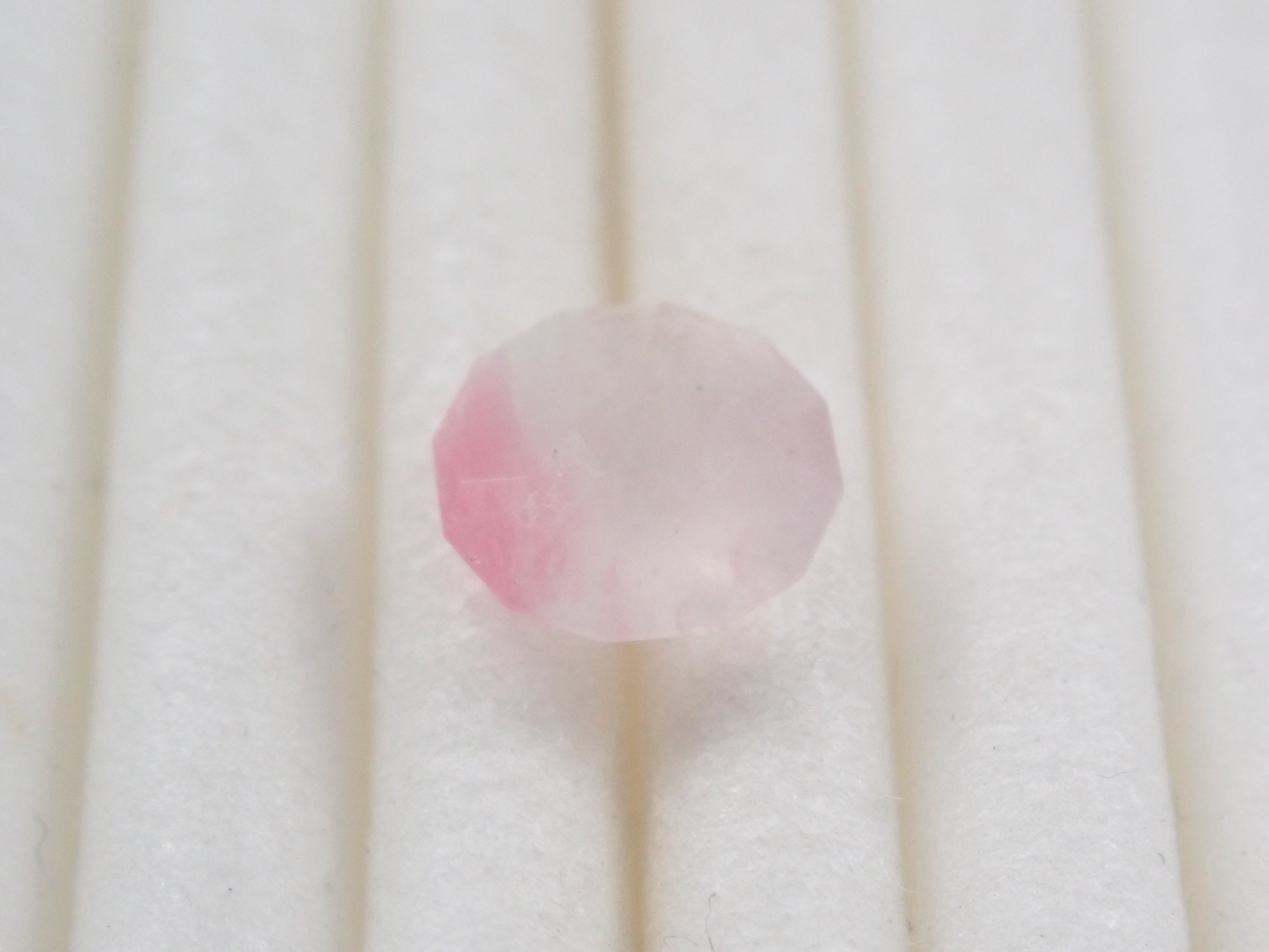 【9/3 22時販売】ブラジル産ロードナイトインクォーツ 6.2mm/0.600ctルース
