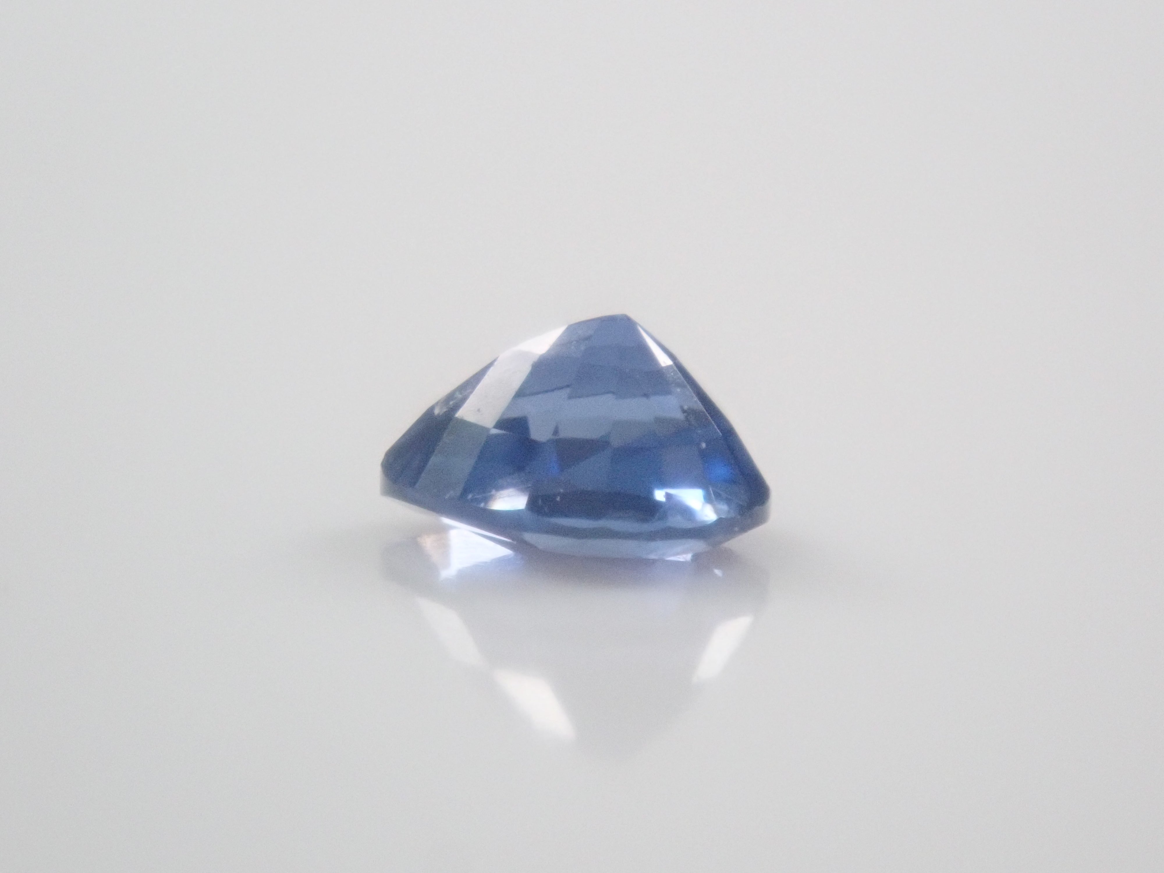 【8/30 22時販売】ブルーサファイア 0.176ctルース