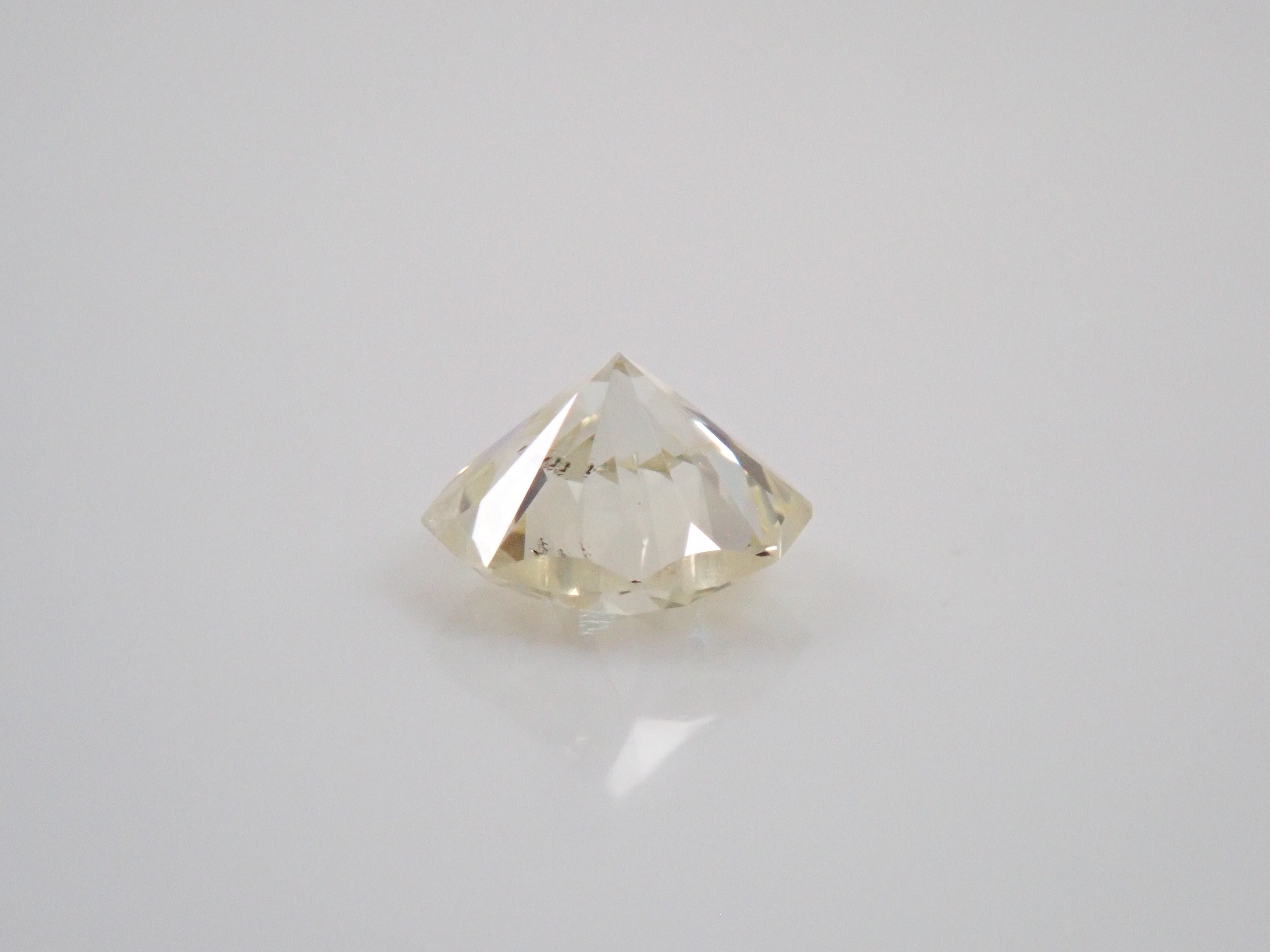 【32501959掲載】イエローダイヤモンド 0.270ctルース(UNDER N(VERY LIGHT YELLOW), SI-2)