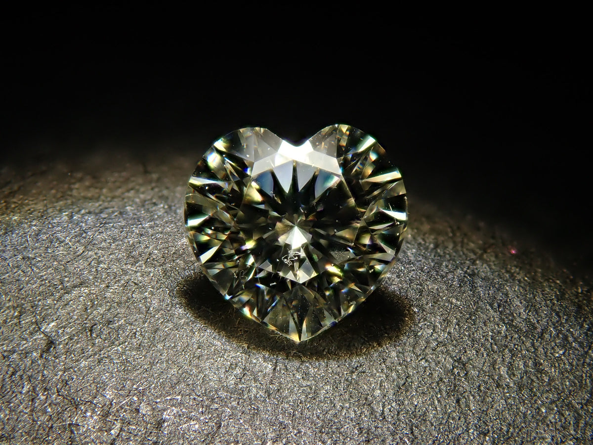 【32501960掲載】イエローダイヤモンド 0.285ctルース(UNDER N(VERY LIGHT YELLOW), VS-1)