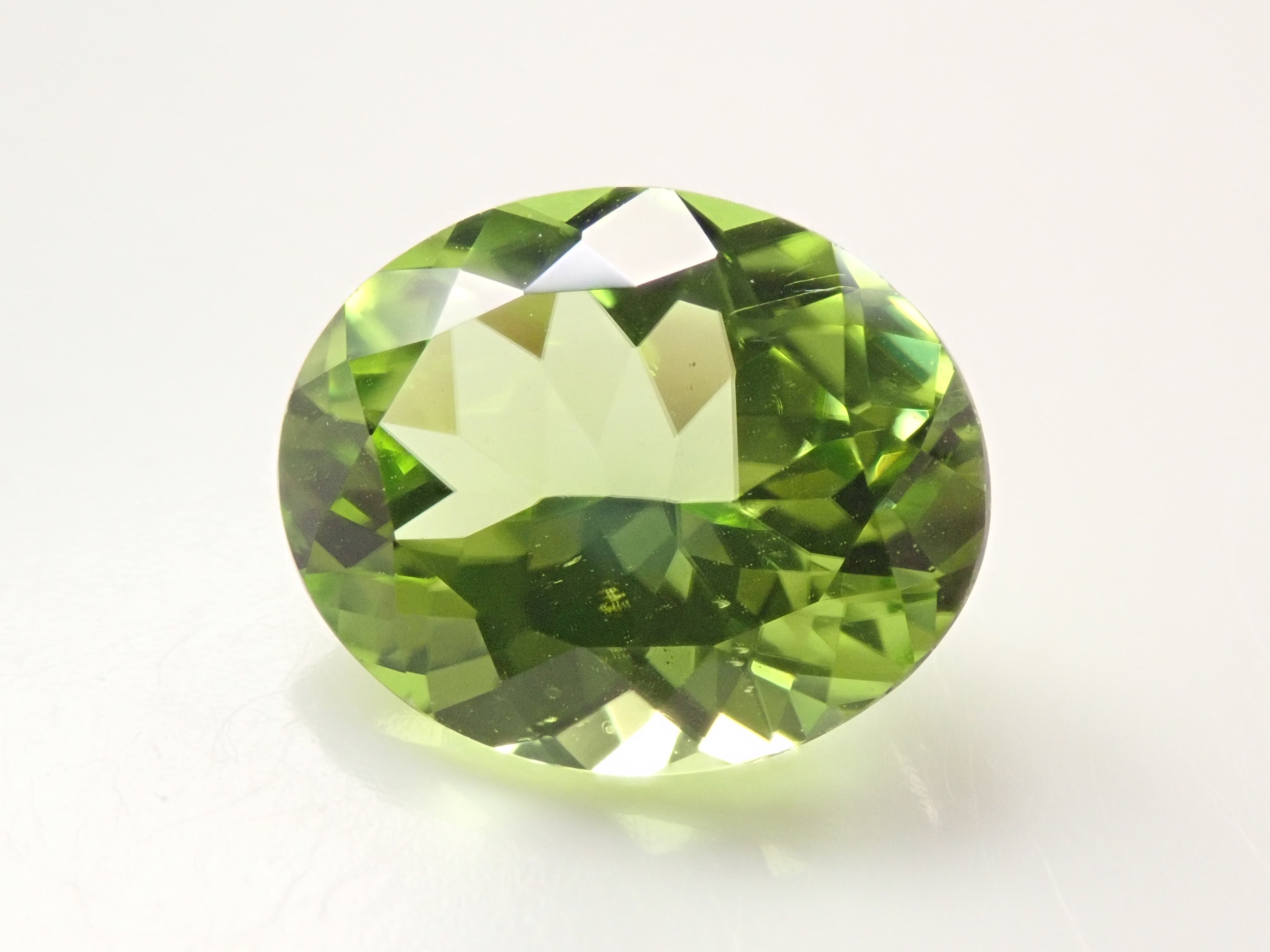 ペリドット 3.309ctルース