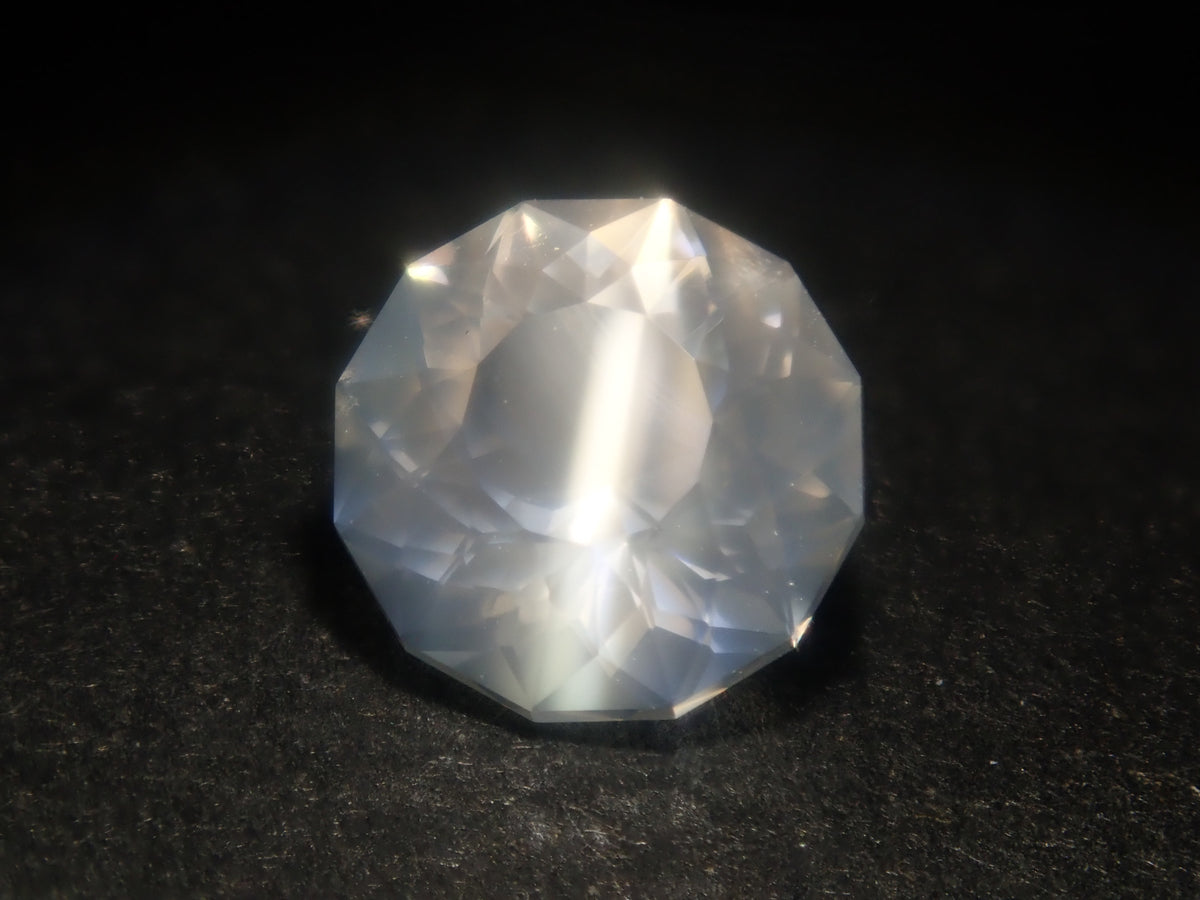 【9/4 22時販売】スリランカ・ウバ産ムーンストーン 6.1mm/0.821ctルース