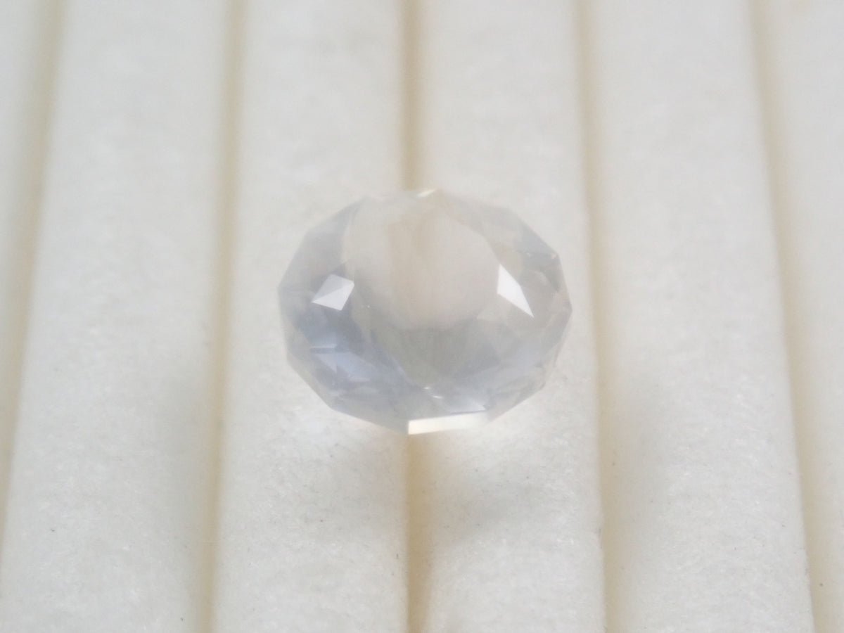 【9/4 22時販売】スリランカ・ウバ産ムーンストーン 6.1mm/0.825ctルース
