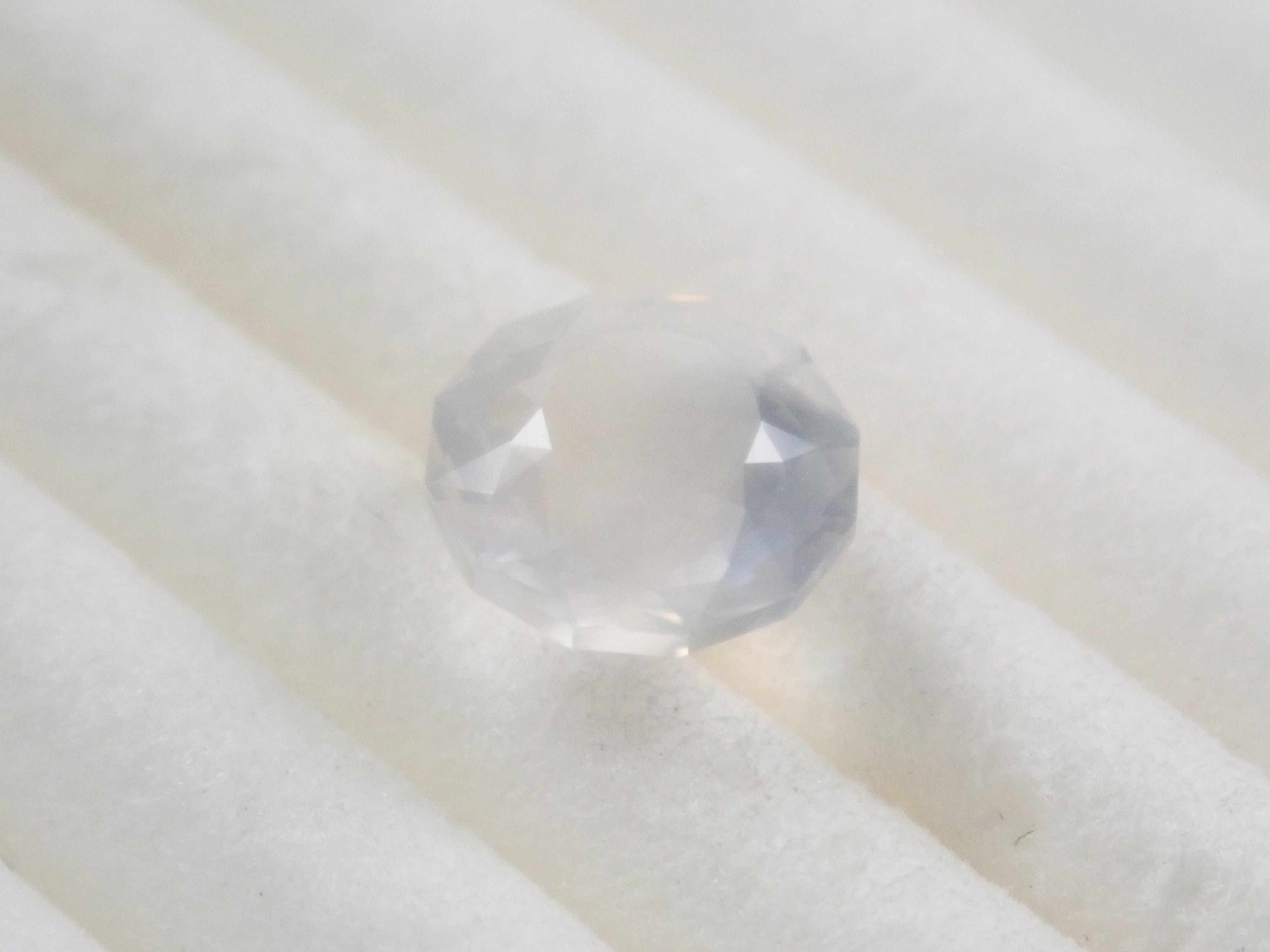 【9/4 22時販売】スリランカ・ウバ産ムーンストーン 6.1mm/0.825ctルース