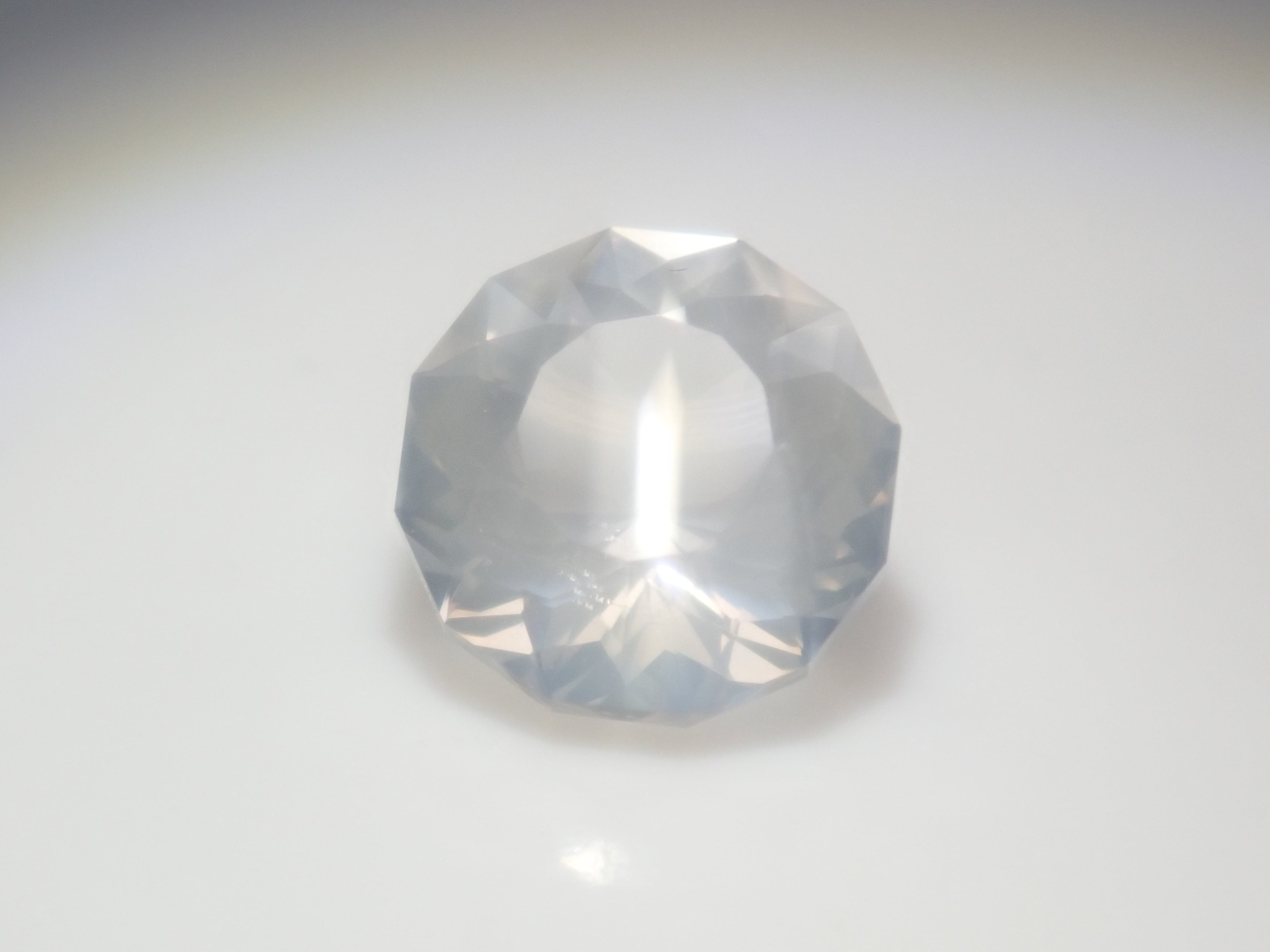 【9/4 22時販売】スリランカ・ウバ産ムーンストーン 6.1mm/0.825ctルース