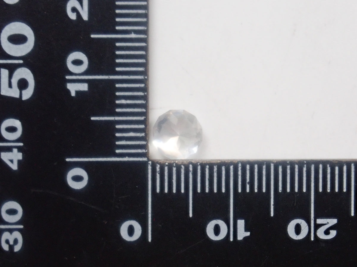 【9/6 22時販売】スリランカ・ウバ産ムーンストーン 6.1mm/0.828ctルース