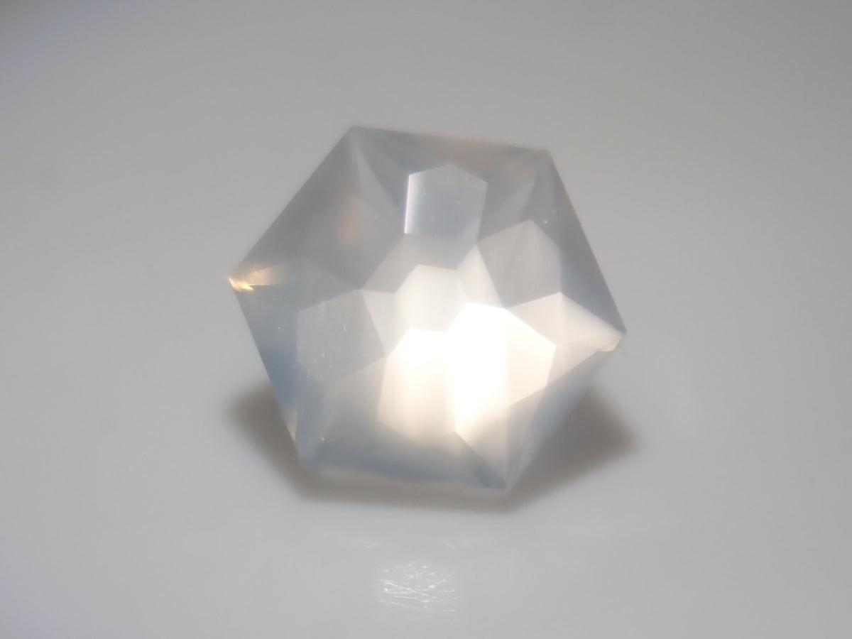 【9/6 22時販売】スリランカ・ウバ産ムーンストーン 1.155ctルース