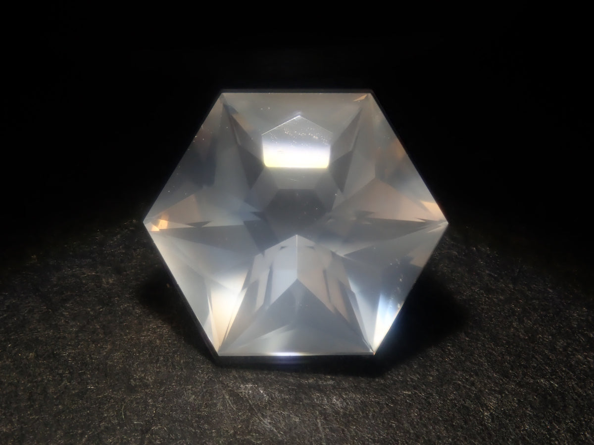 【9/6 22時販売】スリランカ・ウバ産ムーンストーン 1.418ctルース