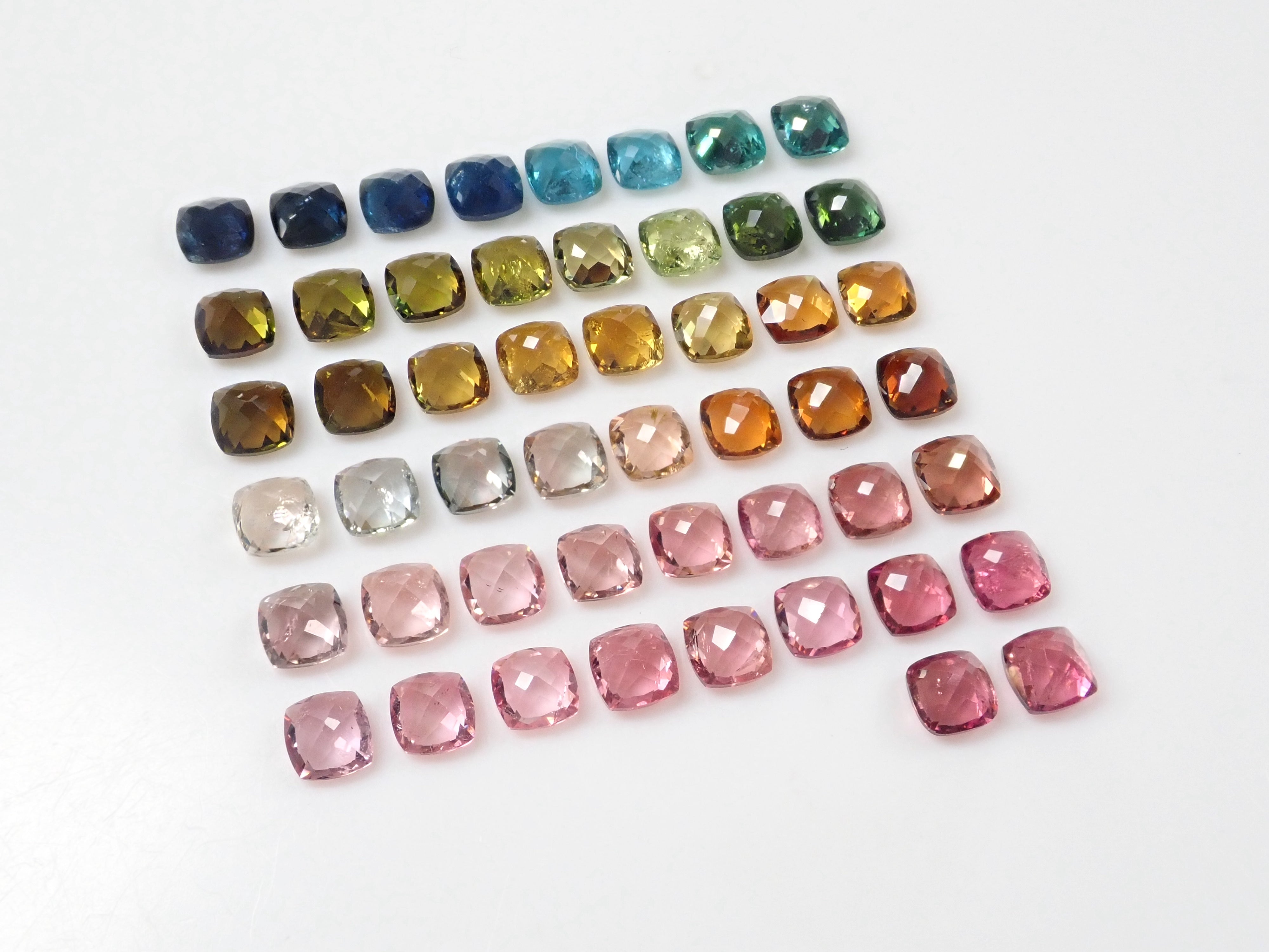 宝石ガチャ💎クッションカットのトルマリン1石💎 4mm《複数購入割引有》