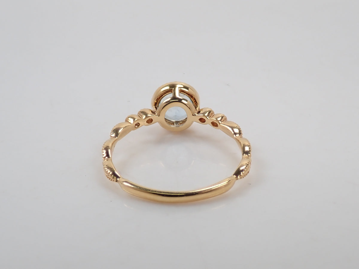 【9/20 22時販売】【カラフリ】K18 アクアマリン 0.65ct・ダイヤモンド0.02ctリング 鑑別カード
