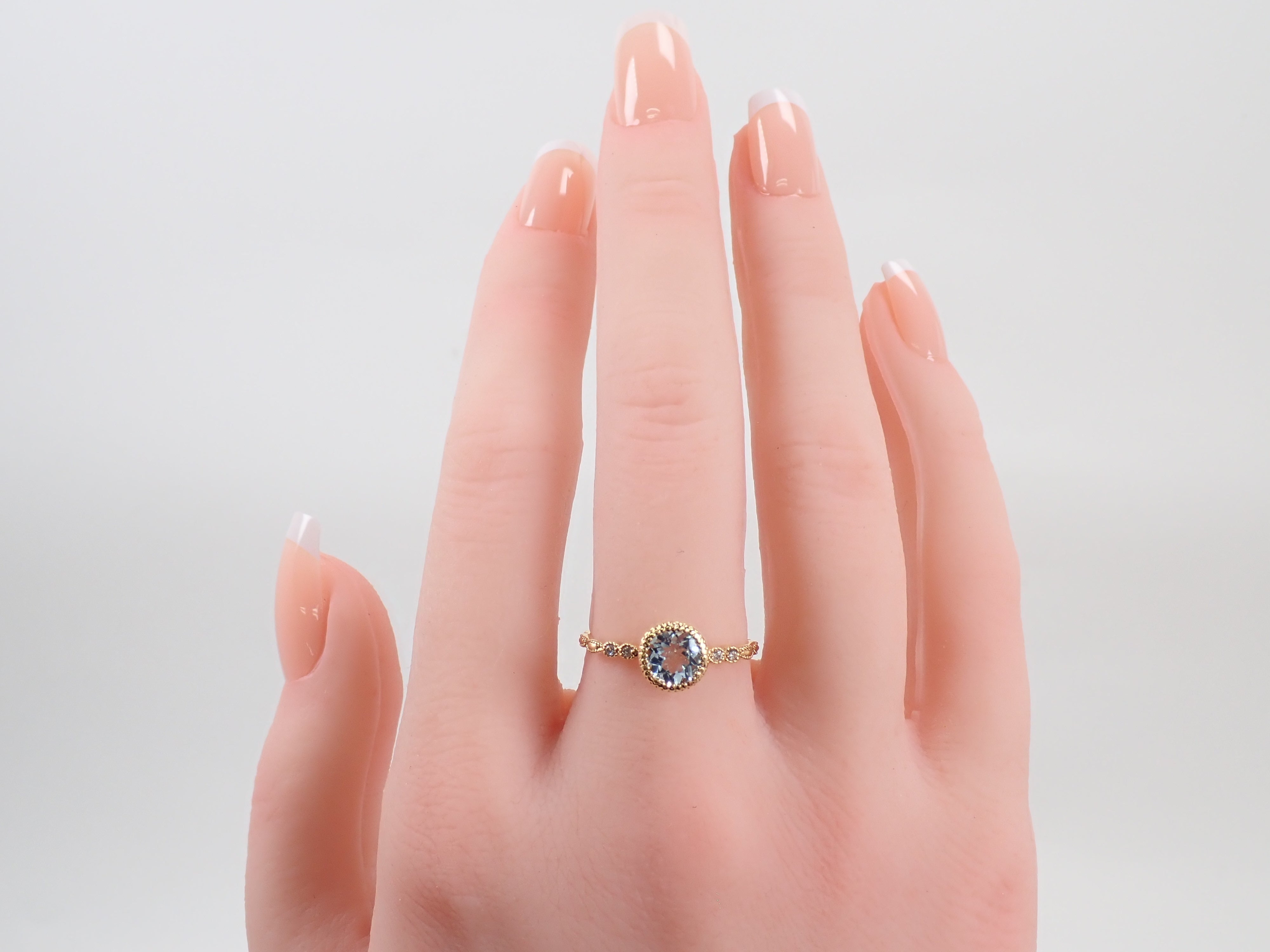 K18 アクアマリン 0.65ct・ダイヤモンド0.02ctリング 鑑別カード
