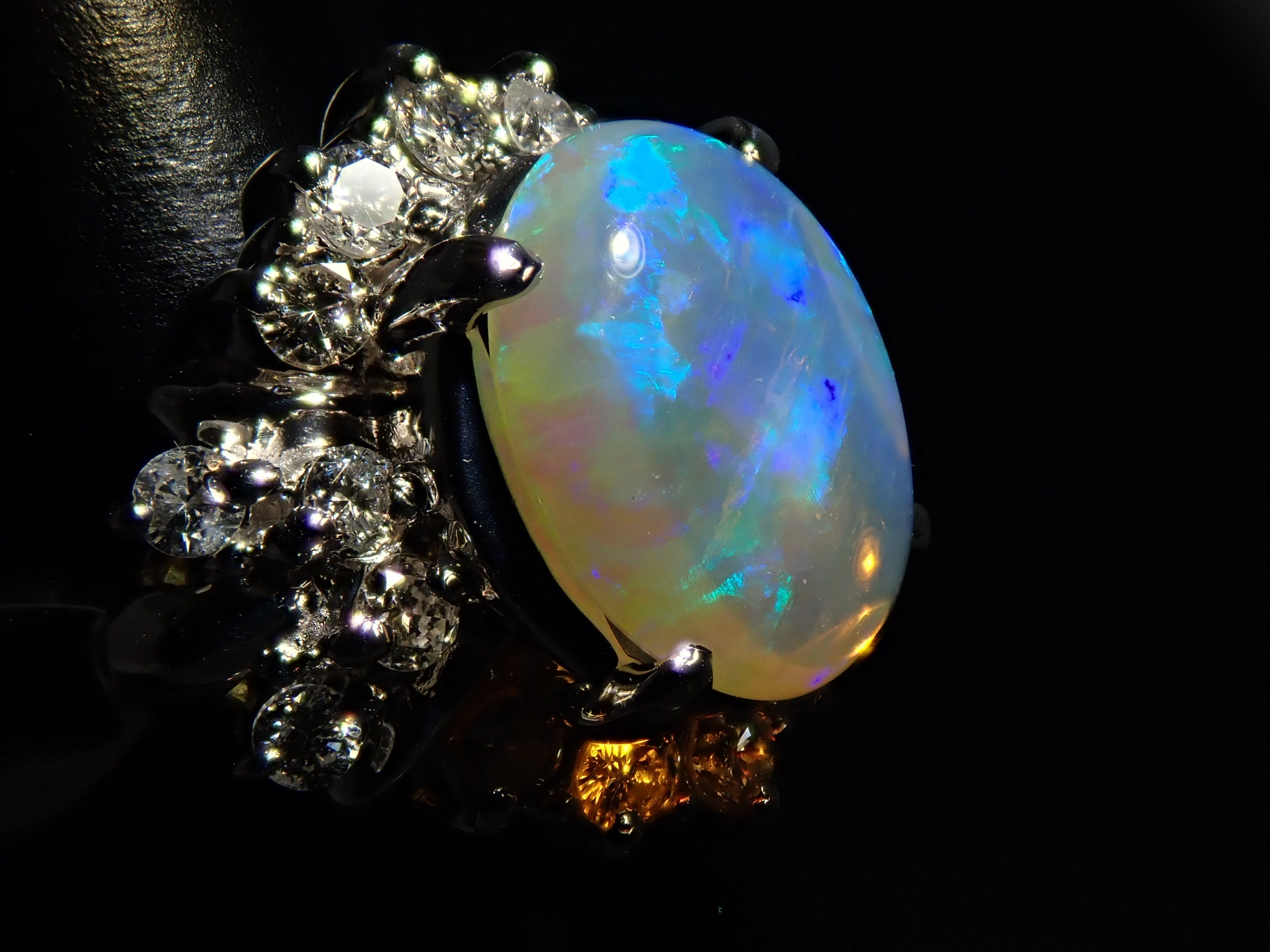 Pt900 オパール 1.10ct ダイヤモンド0.46ctリング