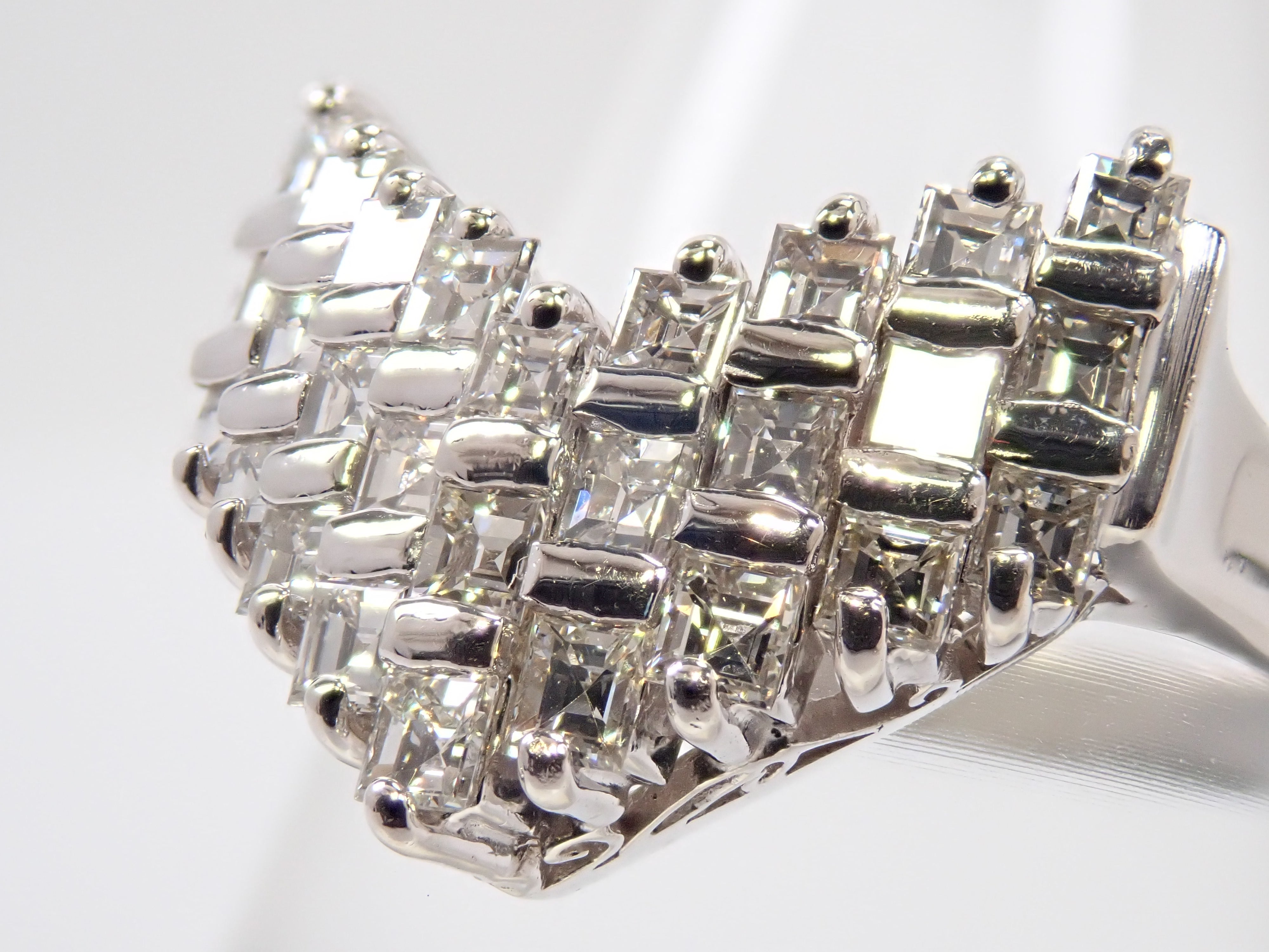 Pt900 ダイヤモンド 1.00ct V字リング