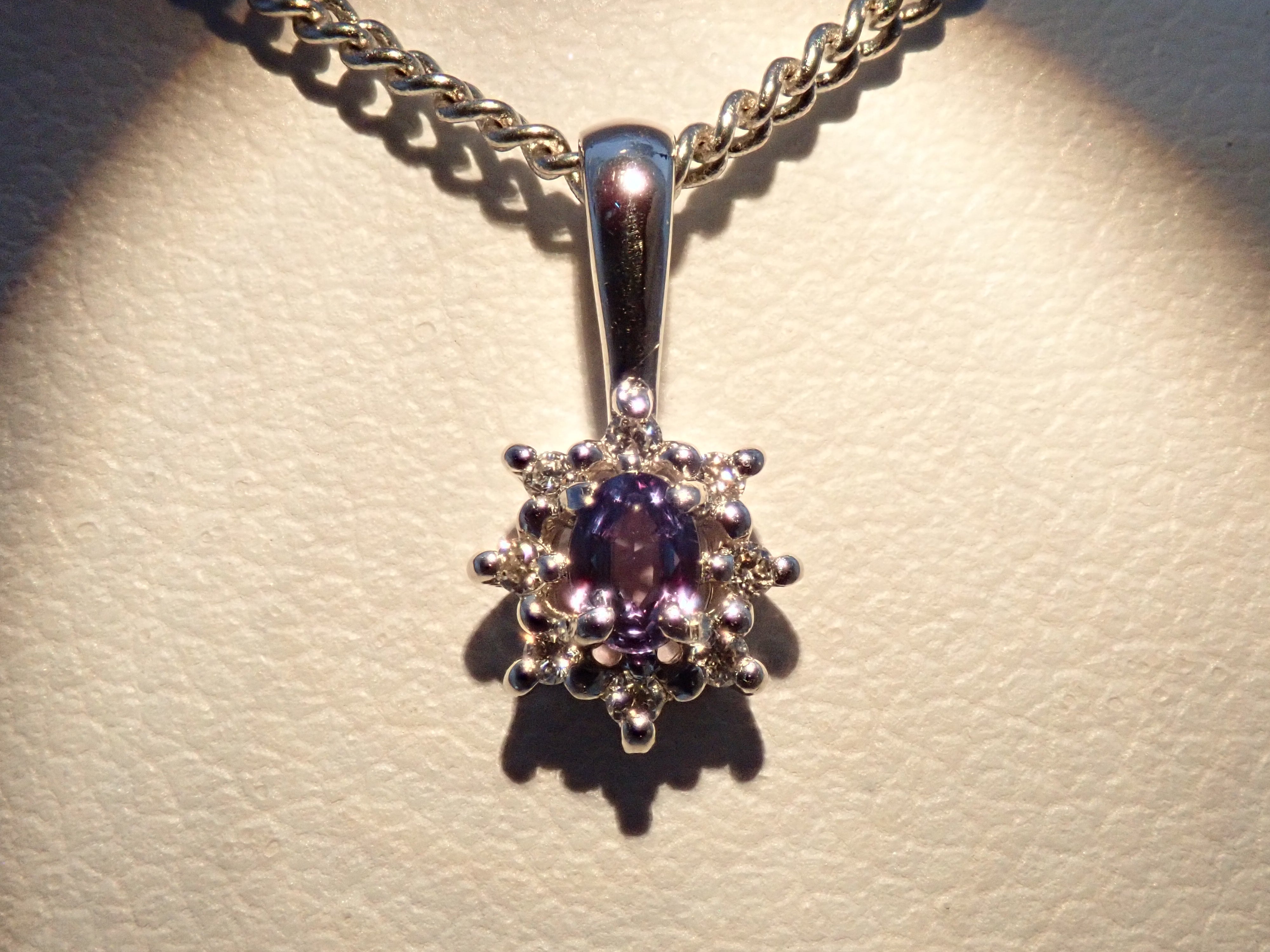 Pt950 Alexandrite 0.07ct / Diamond 0.03ct Pendant Top (Necklace