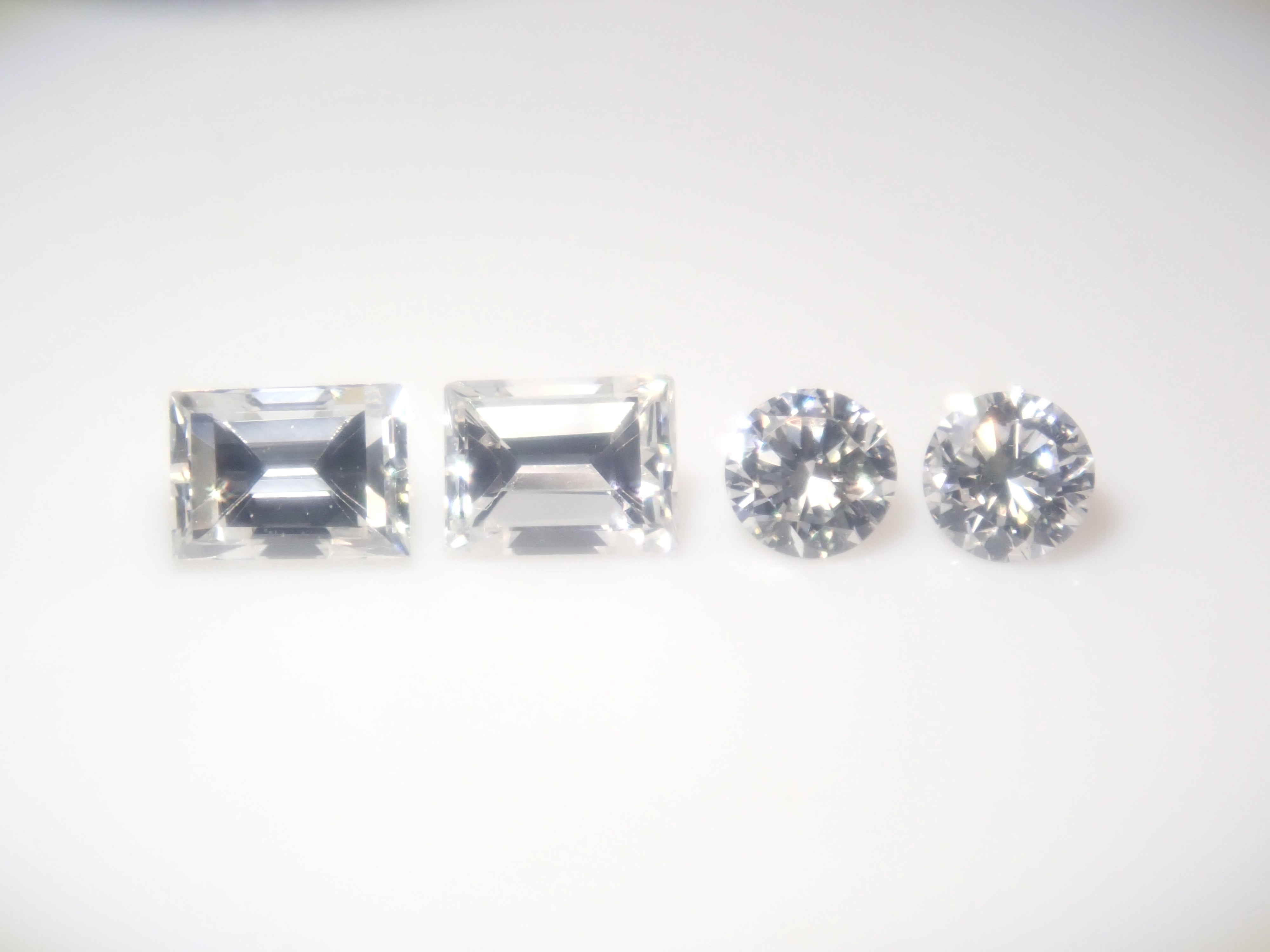 【9/12  22時販売】《限定10石》通常32800円のトップカラーのベニトアイトやサンジェ氏ブルージルコン含むファイアが綺麗な宝石ガチャ《複数購入割引有》