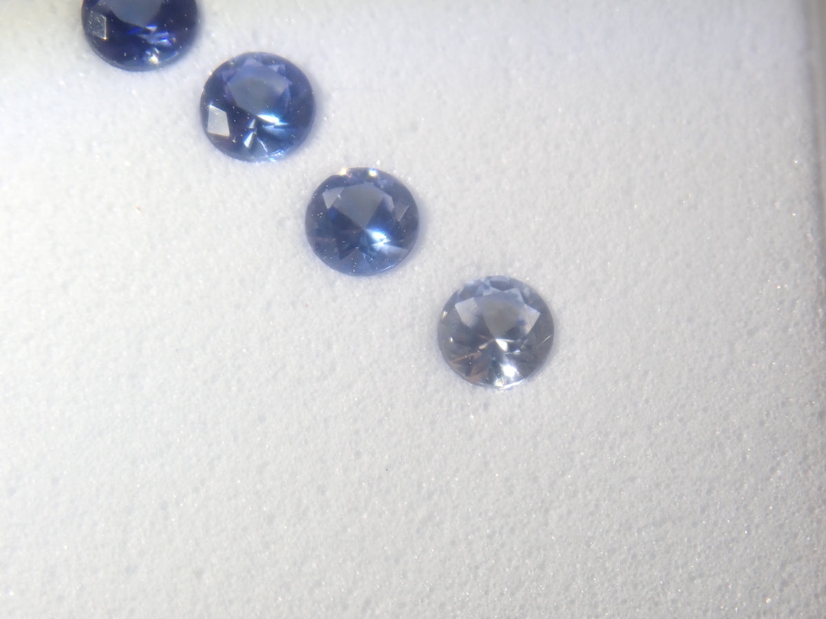 【9/4 22時販売】《限定1セット》ベニトアイトグラデーション5石セット（2.50mm,トップクオリティ含む） 《複数購入割引有》