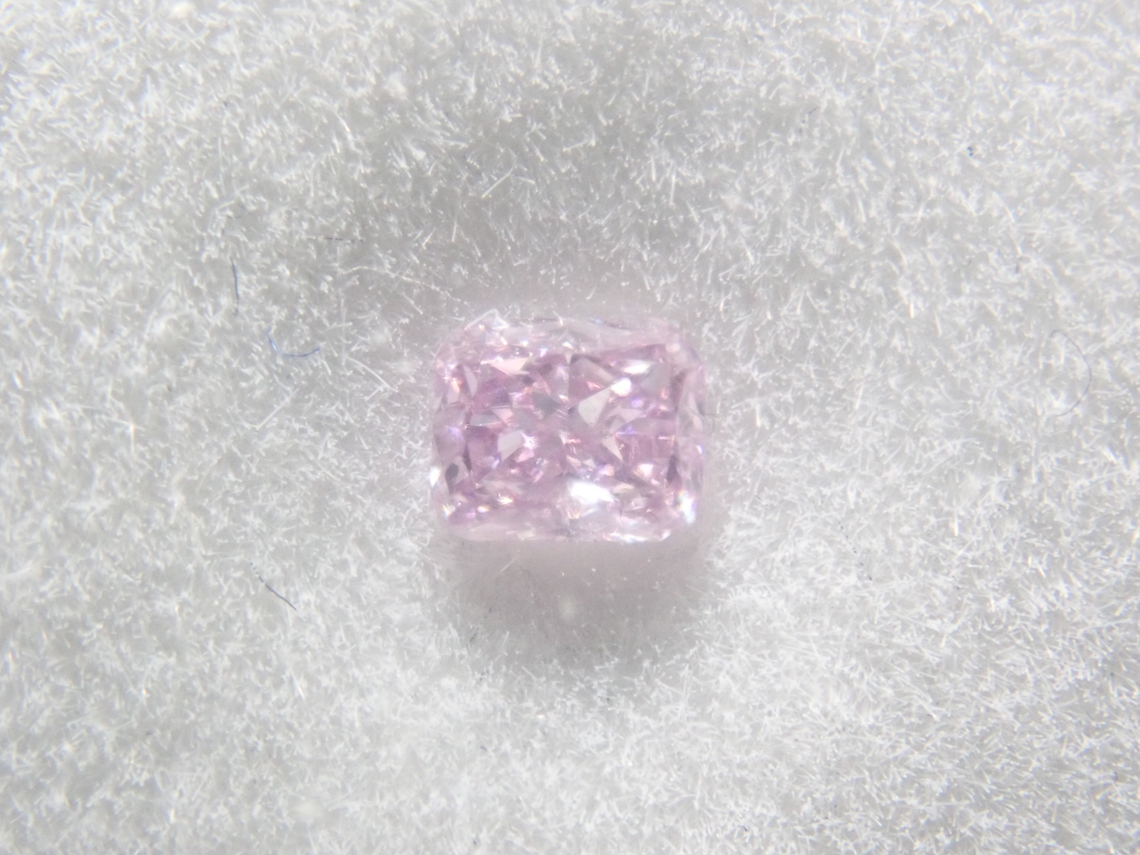 Pink Diamond Loot Box💎 Fancy Orange Pink 0.188ct and other Fancy-colored pink diamonds (all stones sorted or certified) 《Multiple purchase discounts available》