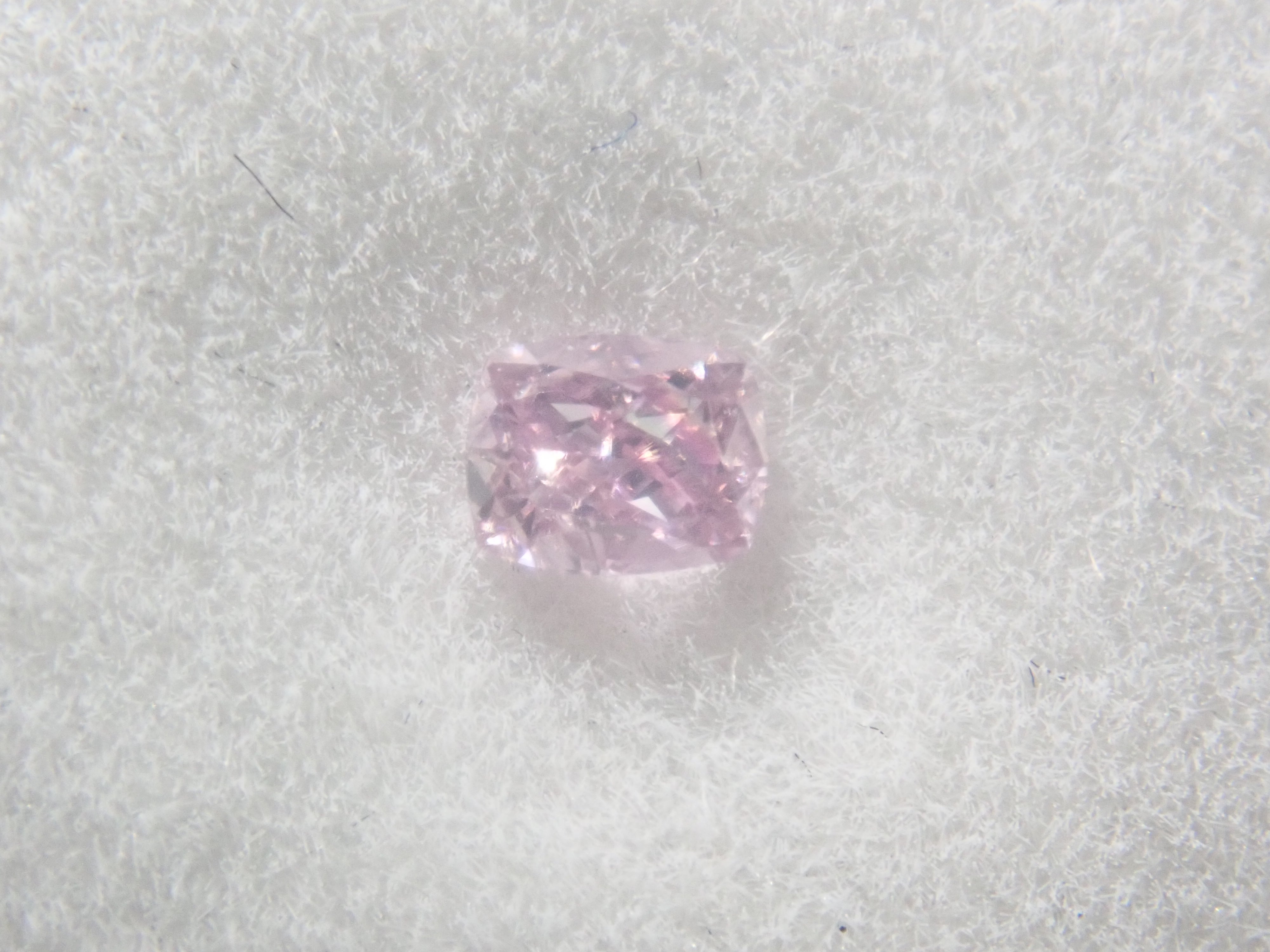 Pink Diamond Loot Box💎 Fancy Orange Pink 0.188ct and other Fancy-colored pink diamonds (all stones sorted or certified) 《Multiple purchase discounts available》
