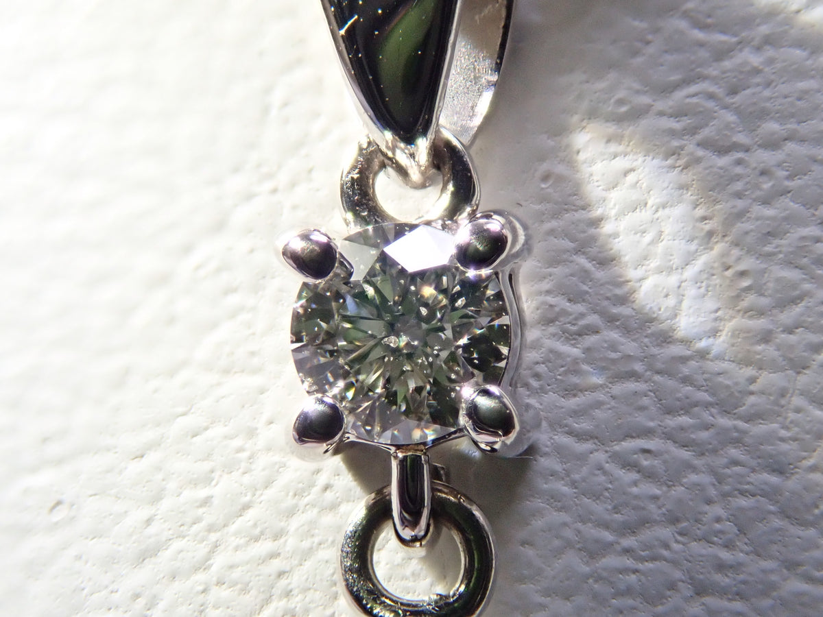 【編號 22602792】【Colori】Pt900 尖晶石 0.35ct 鑽石 0.09ct 墜飾（項鍊墜子）附鑑定書