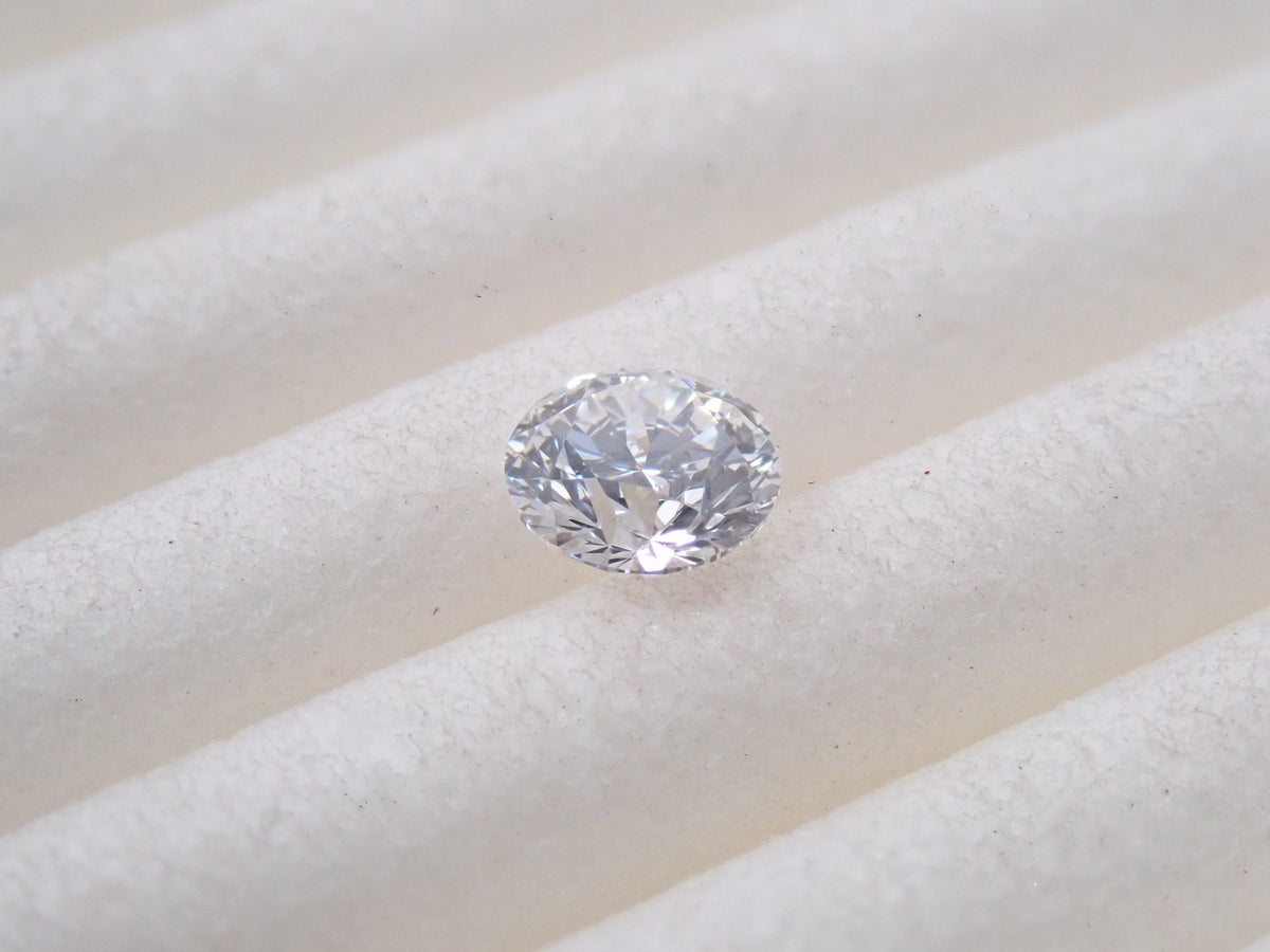 【10/3(土)AM10時〆：抽選販売①_01】ダイヤモンド 3.7mm/0.200ctルース(E, VS2, 3Excellent) GIA