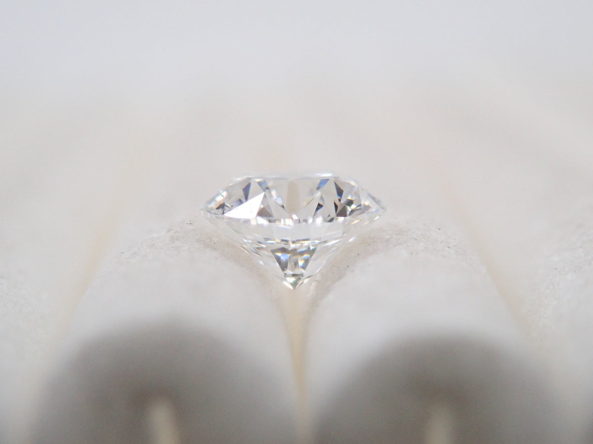 【10/3(土)AM10時〆：抽選販売①_01】ダイヤモンド 3.7mm/0.200ctルース(E, VS2, 3Excellent) GIA
