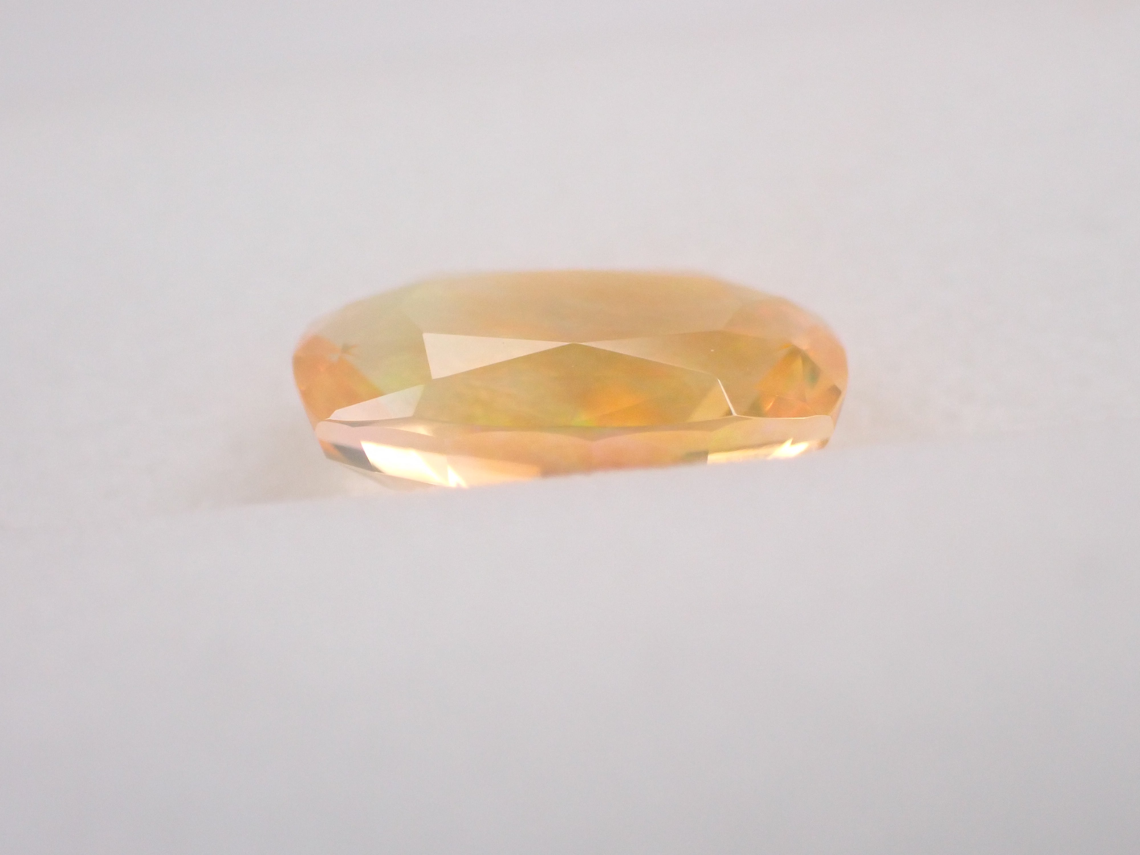 【12562970掲載】メキシコ産ファイアオパール（ファセットカット） 1.255ctルース