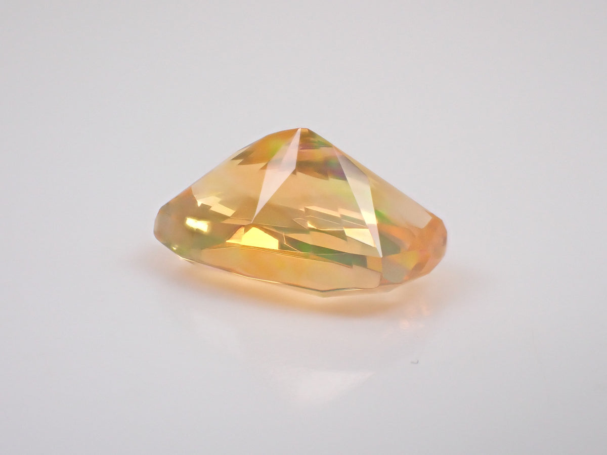 【12562970掲載】メキシコ産ファイアオパール（ファセットカット） 1.255ctルース