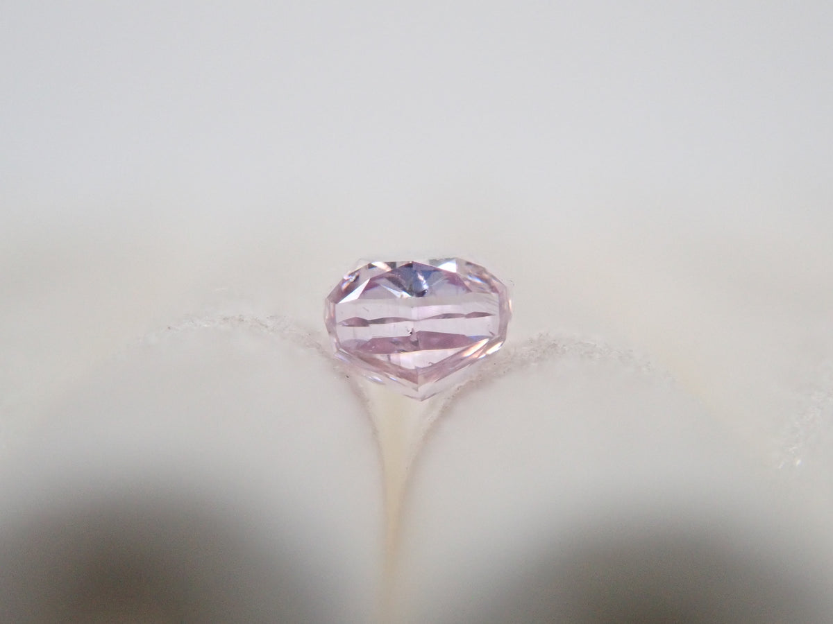 【32501982掲載】ピンクダイヤモンド 0.127ctルース(FANCY INTENSE PURPLE PINK, SI2)