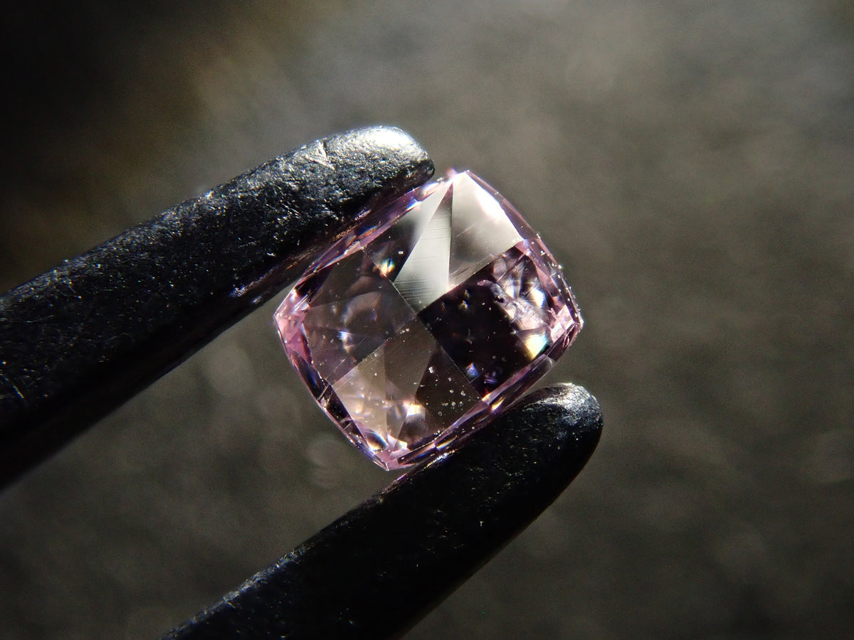 【32501982掲載】ピンクダイヤモンド 0.127ctルース(FANCY INTENSE PURPLE PINK, SI2)